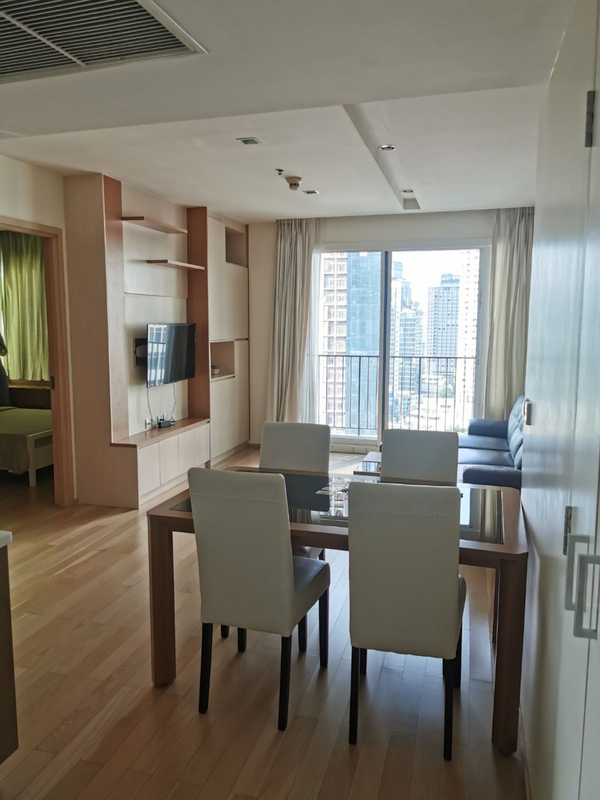 For SaleCondoSukhumvit, Asoke, Thonglor : Siri @ Sukhumvit / 2 Bedrooms (Sale with Tenant), Siri At Sukhumvit / 2 Bedrooms (Sale with Tenant) NC127