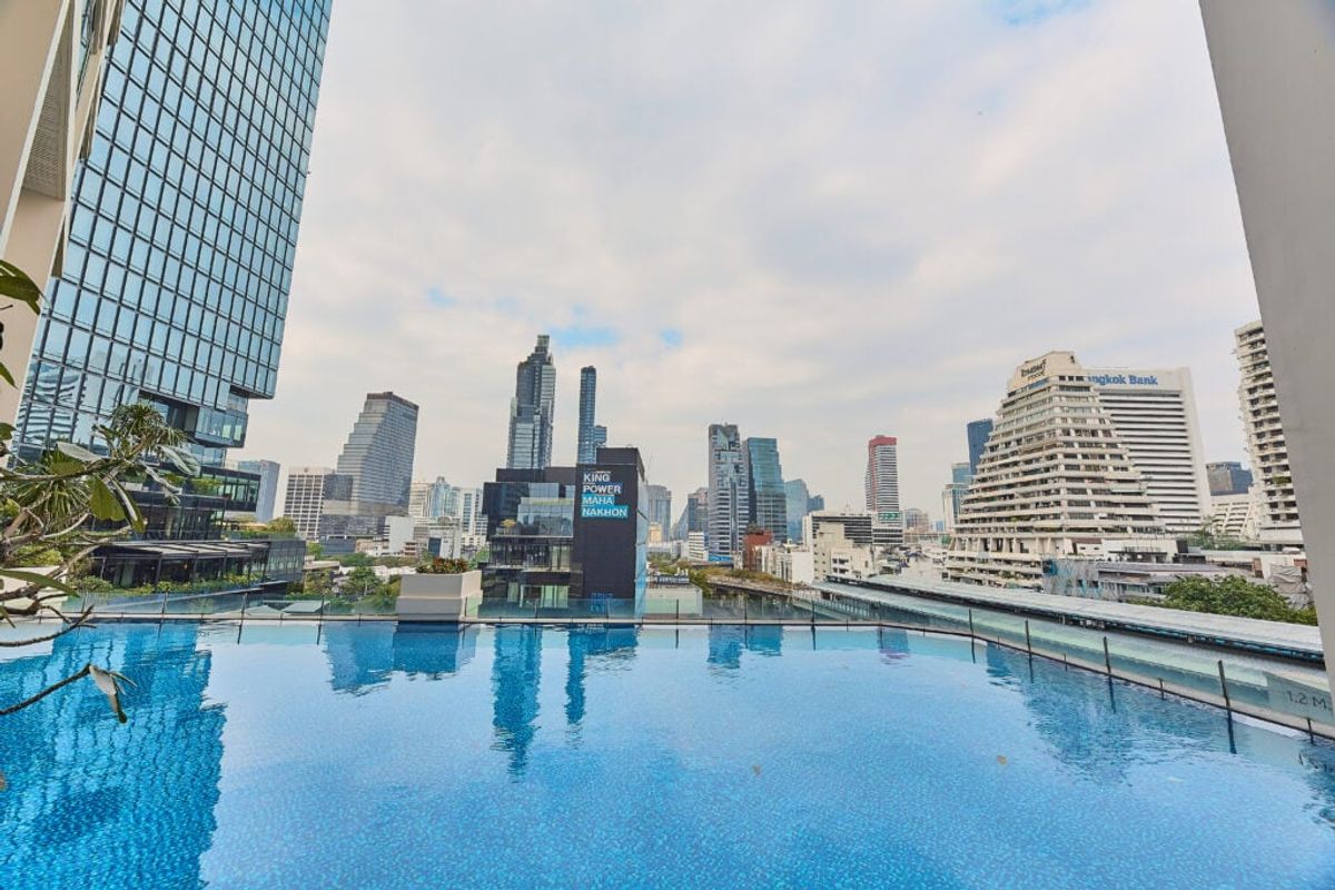 For SaleCondoSathorn, Narathiwat : ✨ Luxury Living in Sathorn | The Infinity Central CBD RARE RARE Pretty View ready to transfer immediately 💯