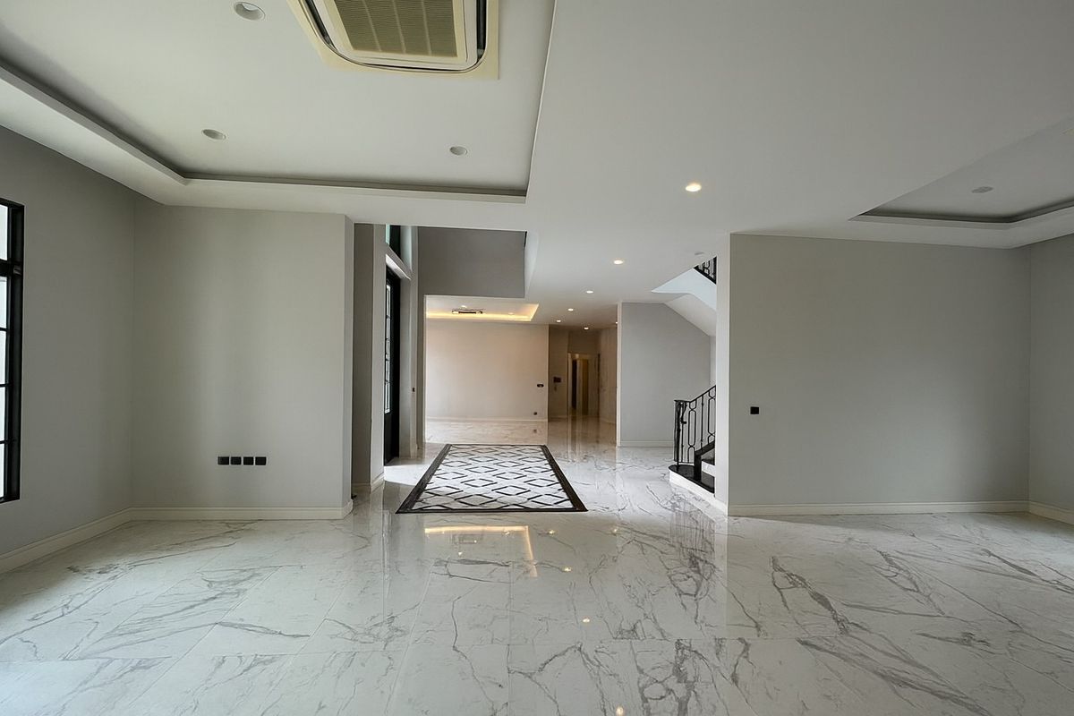 ขายบ้านพัฒนาการ ศรีนครินทร์ : ✨ Baan Sansiri Pattanakarn บ้านหรู 2 ชั้น 5 ห้องนอน ทำเลพัฒนาการ