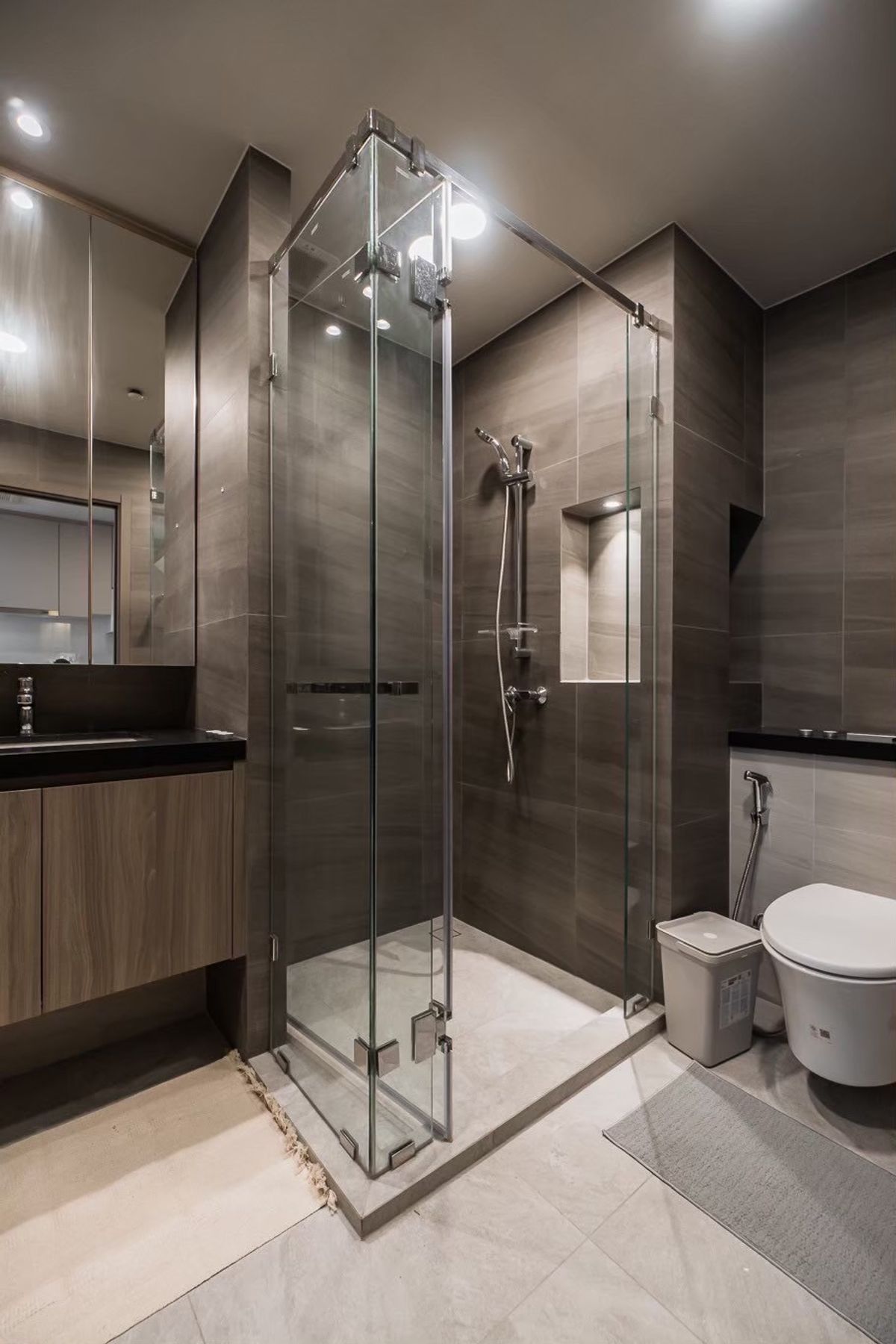 ให้เช่าคอนโดบางนา แบริ่ง ลาซาล : ปล่อยเช่า  Whizdom The Forestias  ตำแหน่งหายาก วิวสวยมาก Tree Top View เห็นป่าส่วนกลางของโครงการ