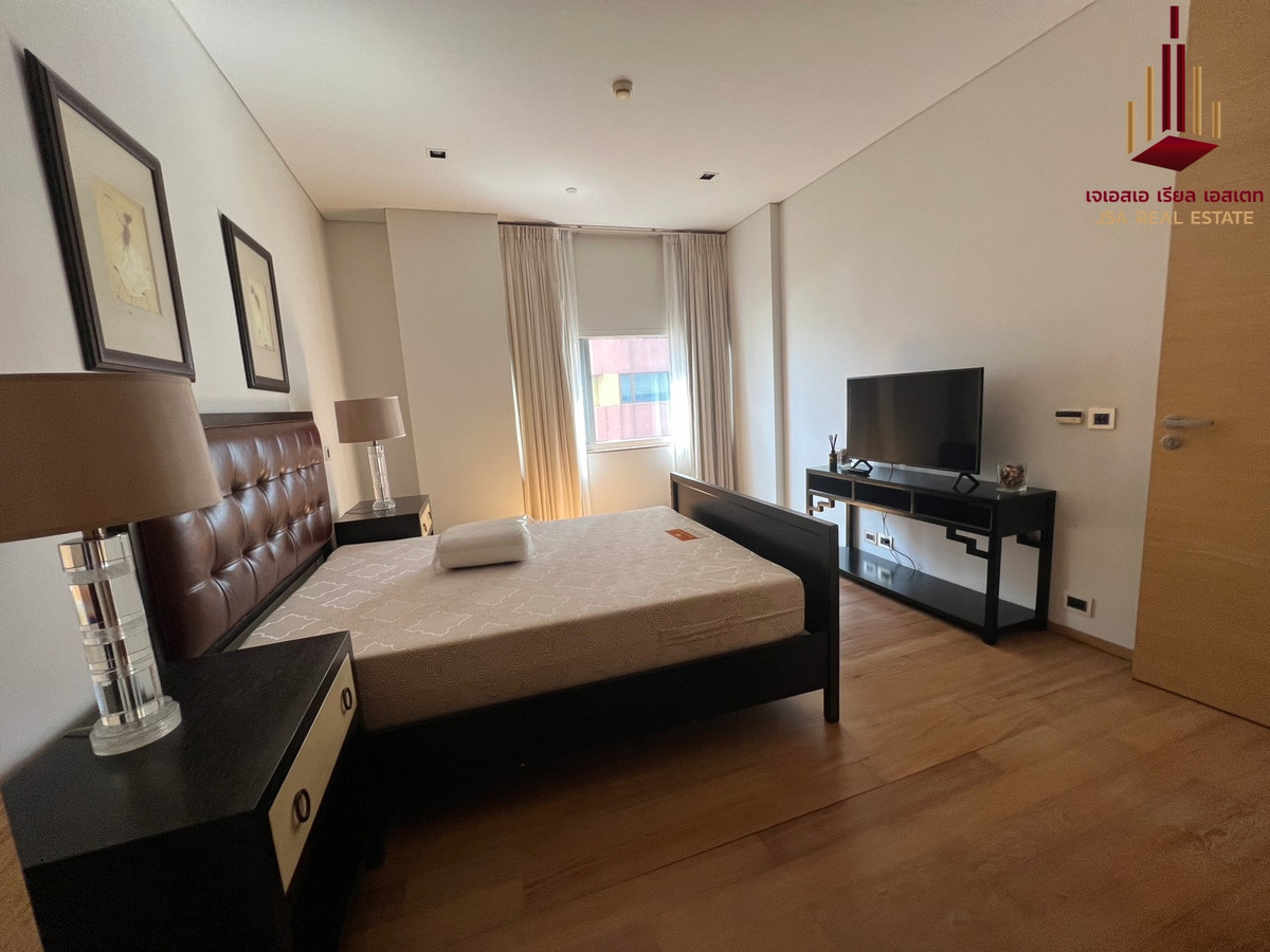 For RentCondoSilom, Saladaeng, Bangrak : ✨ For Rent: Saladaeng Residence Cono ✨ 💰 ONLY 48,000 THB/Month