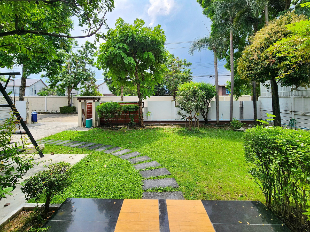 ให้เช่าบ้านลาดพร้าว เซ็นทรัลลาดพร้าว : SK05031 ให้เช่าบ้านลาดพร้าว2  บ้านเดี่ยวหลังใหญ่ พื้นที่เยอะ เลียบทางด่วน เอกมัย - รามอินทรา