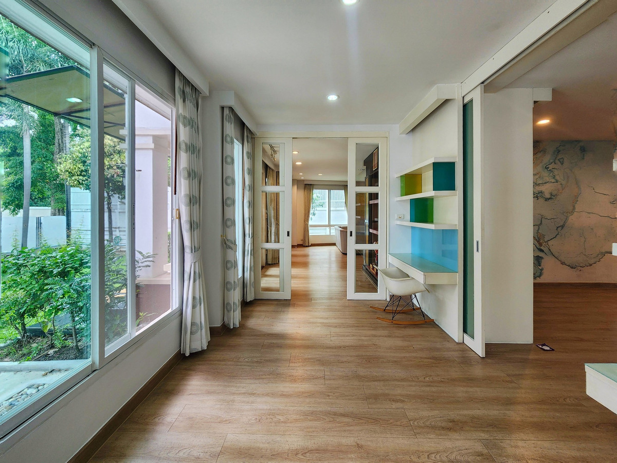 ให้เช่าบ้านลาดพร้าว เซ็นทรัลลาดพร้าว : SK05031 ให้เช่าบ้านลาดพร้าว2  บ้านเดี่ยวหลังใหญ่ พื้นที่เยอะ เลียบทางด่วน เอกมัย - รามอินทรา