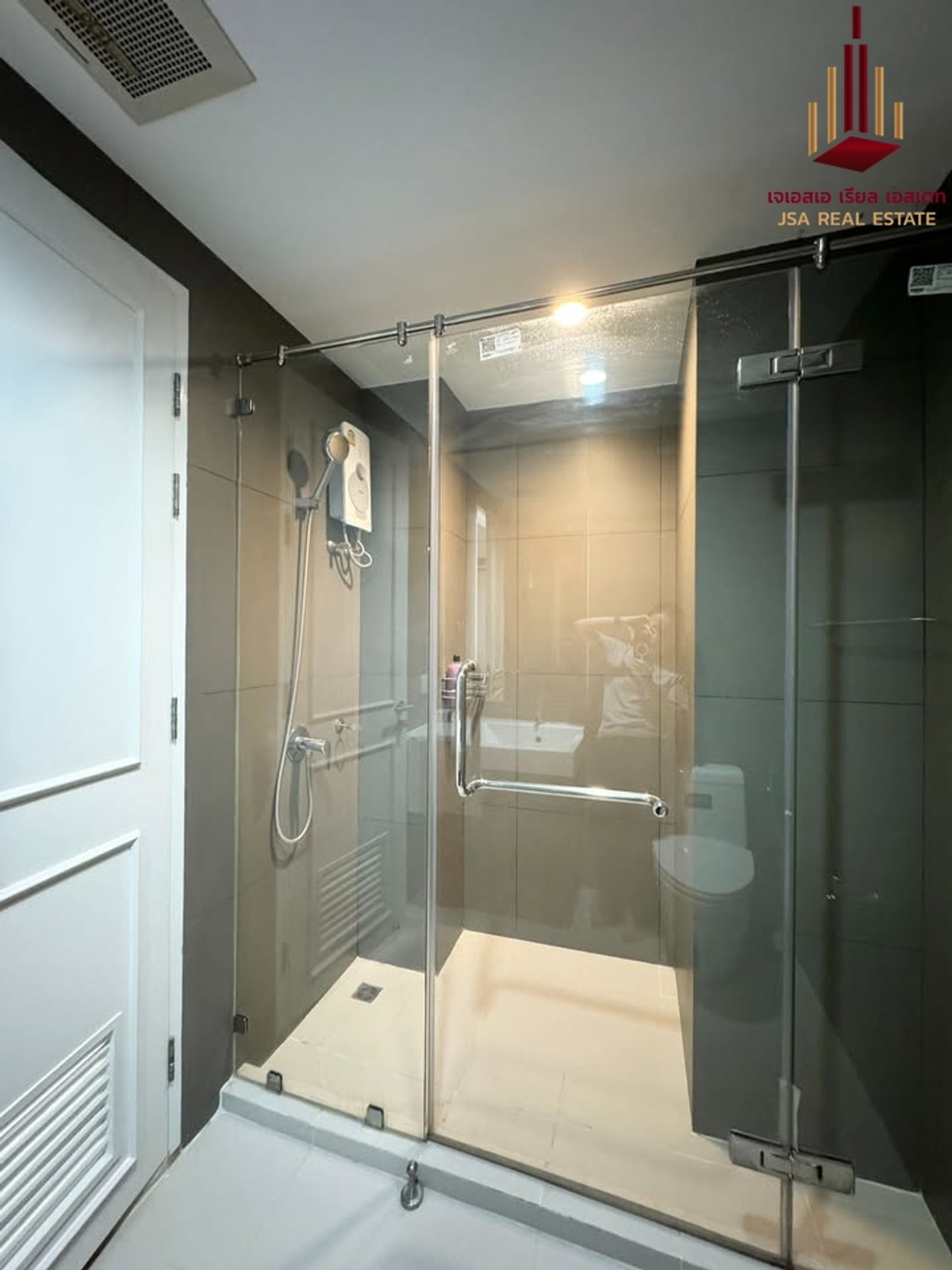 For RentCondoSukhumvit, Asoke, Thonglor : ✨ For Rent: Movenpick Residences Ekkamai Condo ✨ 💰 ONLY 24,000 THB/Month