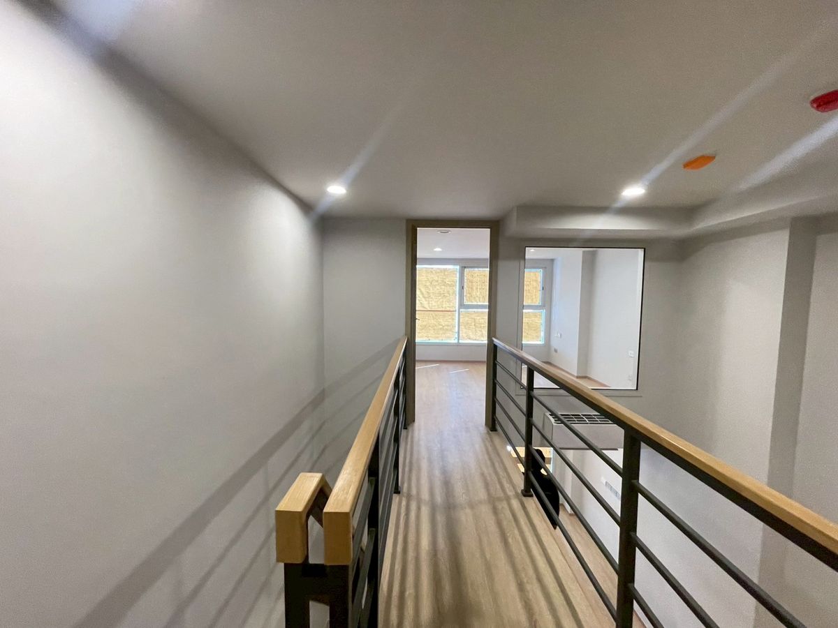 For SaleCondoSiam Paragon ,Chulalongkorn,Samyan : Sell down payment culture chula 2 bedroom 1 bath price 10.9 MB only