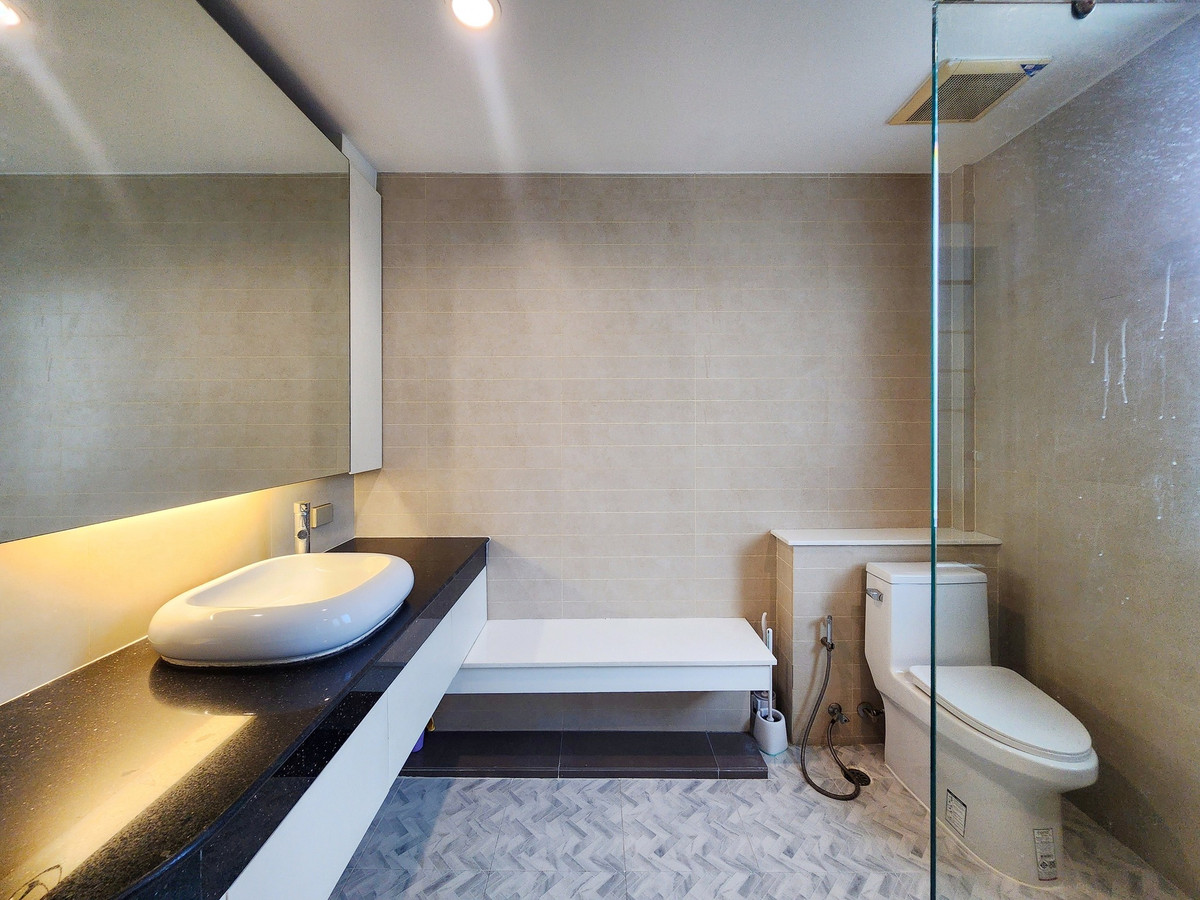 ให้เช่าบ้านลาดพร้าว เซ็นทรัลลาดพร้าว : SK05031 ให้เช่าบ้านลาดพร้าว2  บ้านเดี่ยวหลังใหญ่ พื้นที่เยอะ เลียบทางด่วน เอกมัย - รามอินทรา