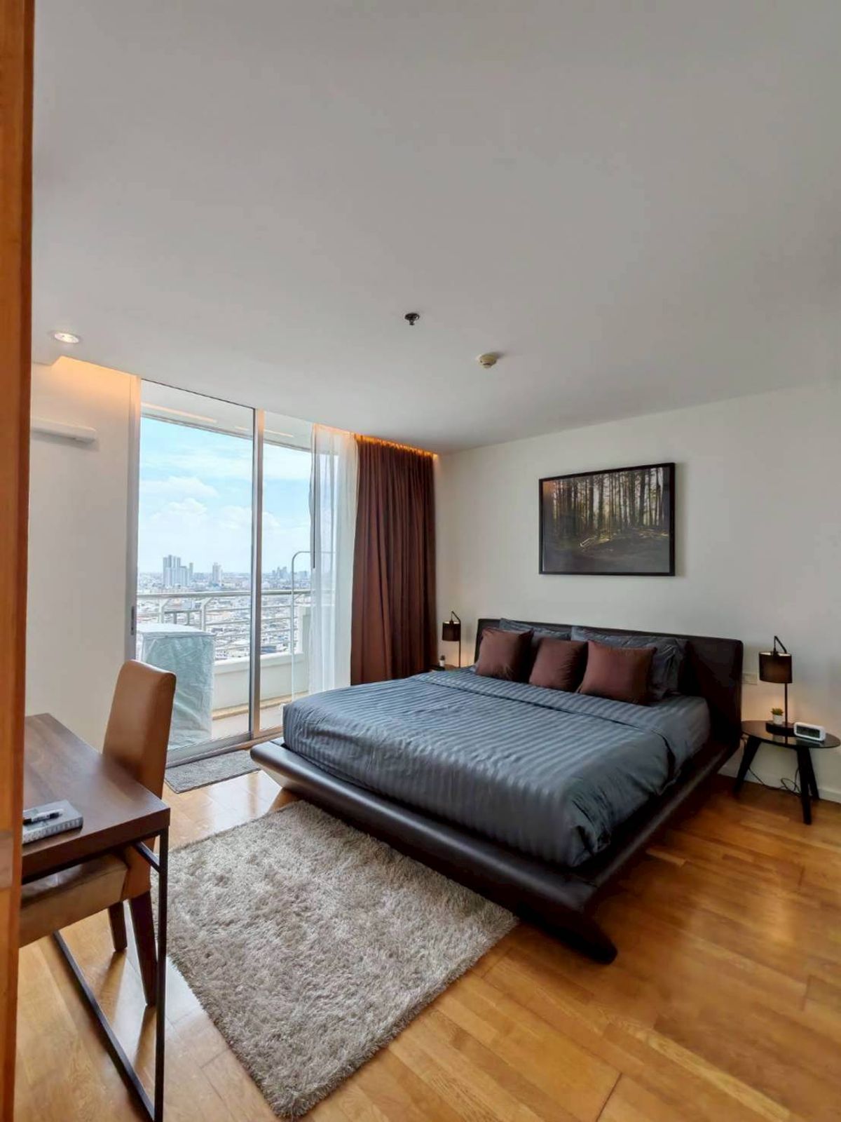 For RentCondoSathorn, Narathiwat : ★ Sathorn Prime ★ 60 sq m., 25th floor (1 bedroom, 1 bathroom), ★ near BTS Chong Nonsi ★ near restaurants, shopping centers, department stores and many other shopping areas ★ many amenities ★ complete electrical appliances ★