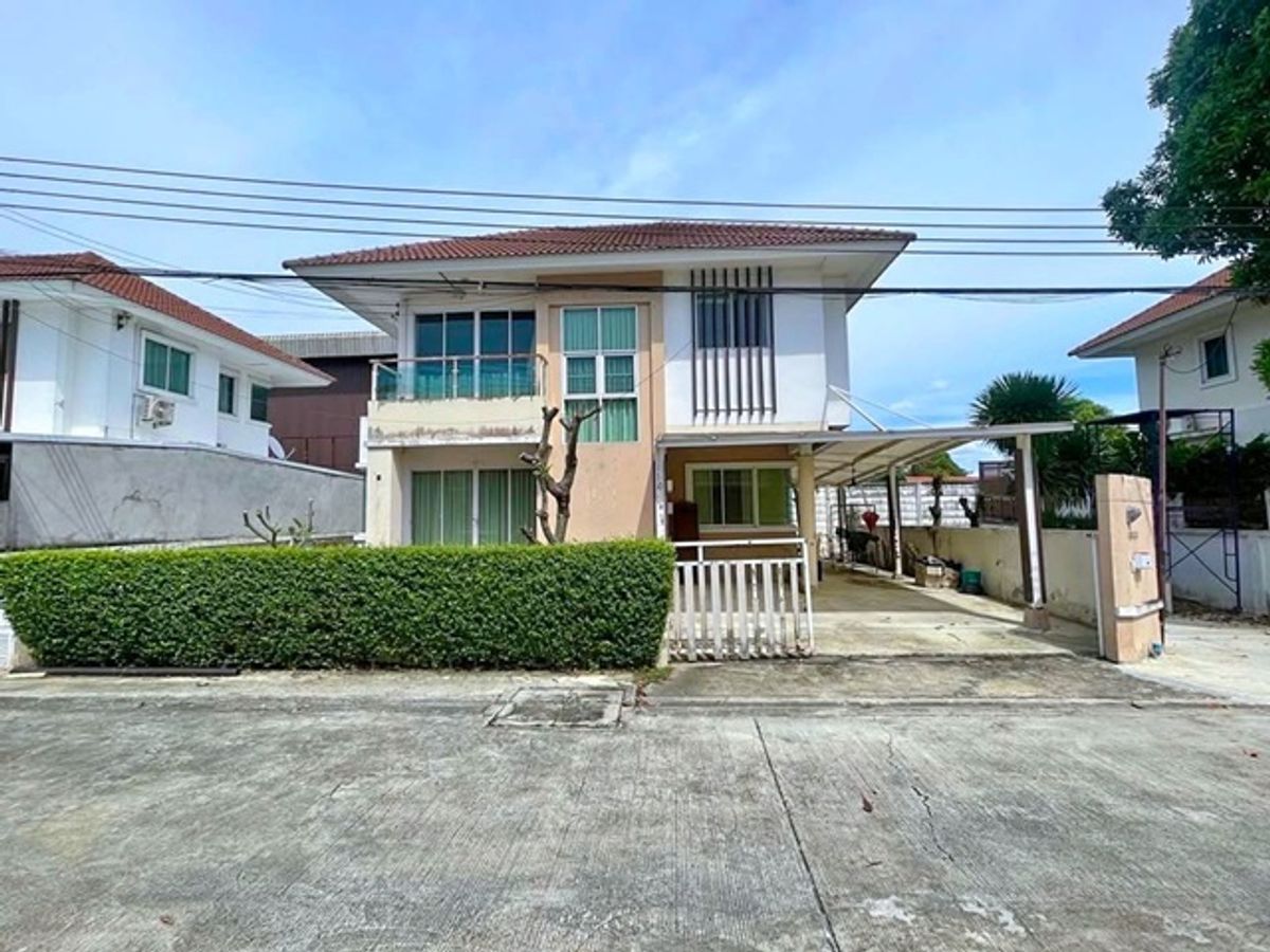 For RentHouseRattanathibet, Sanambinna : Sarasas Witaed Sai Noi Pittayakarn Sch 358m. Bang Kruai-SaiNoi Lotus Piyawararom Nonthaburi 900 m.