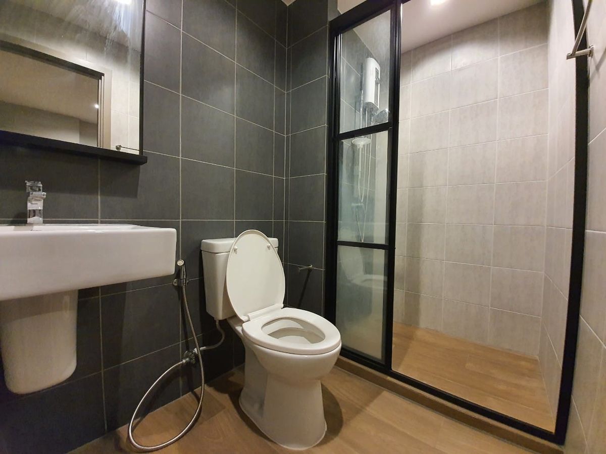 ให้เช่าคอนโดพระราม 9 เพชรบุรีตัดใหม่ RCA : ให้เช่า ✨ The Base Garden Rama 9 ✨ เฟอร์นิเจอร์ และ เครื่องใช้ไฟฟ้าครบ ใกล้ MRT พระราม 9