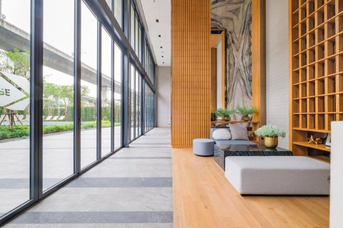 ให้เช่าคอนโดพระราม 9 เพชรบุรีตัดใหม่ RCA : ให้เช่า 🔥 The Base Garden Rama 9 🔥 เฟอร์นิเจอร์ และ เครื่องใช้ไฟฟ้าครบ ใกล้ Central Grand พระราม 9