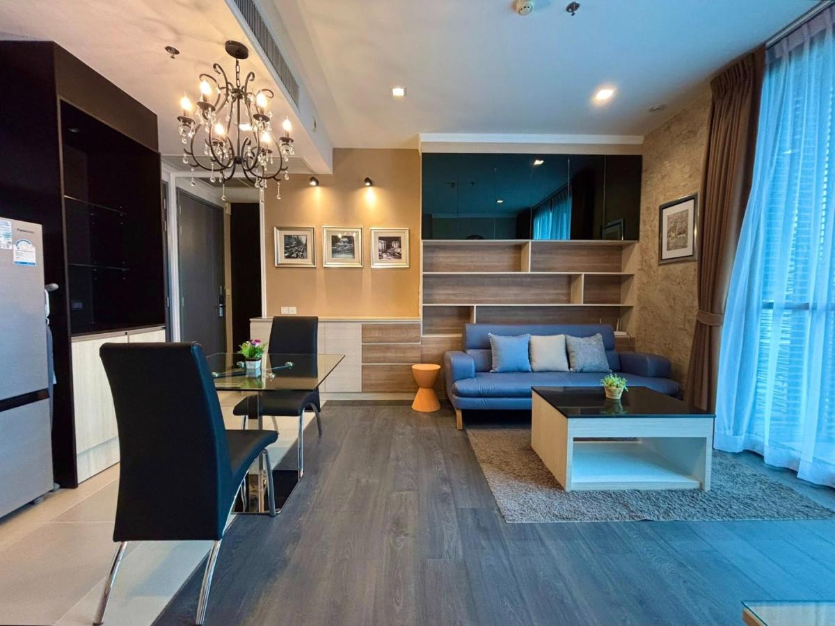 For RentCondoSukhumvit, Asoke, Thonglor : 🔥 Urgent rent 🔥 Edge Sukhumvit 23, complete furniture, ready to be near BTS Asoke and MRT Sukhumvit