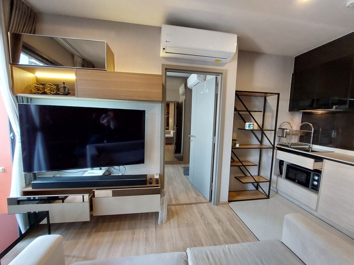 For SaleCondoRama9, Petchburi, RCA : Urgent sale 📍 The Base Garden Rama 9 📍 near APL Ramkhamhaeng, complete with furniture and appliances