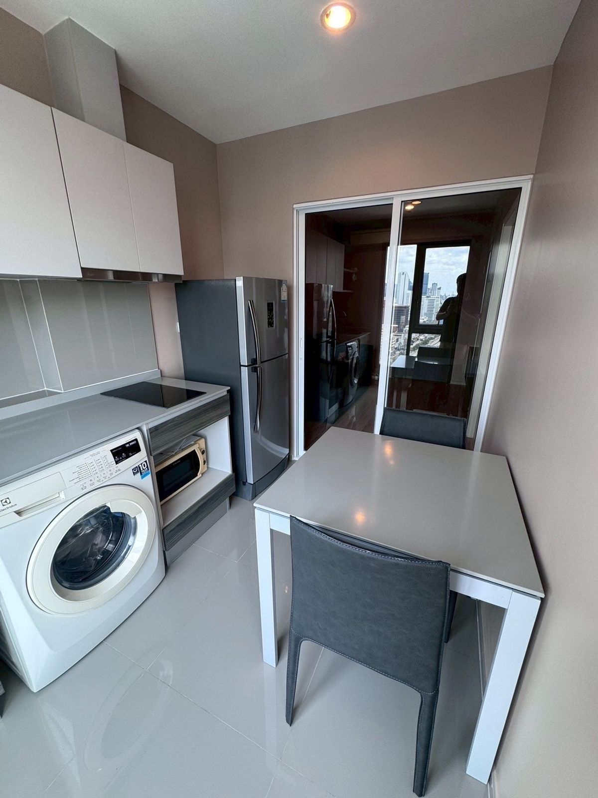 For SaleCondoRatchadapisek, Huaikwang, Suttisan : Quick sale Centric Huai Khwang Station Huai Khwang Station 1 Bedroom 1 Bathroom (Special price)