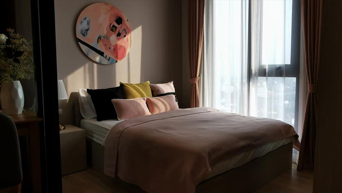 ให้เช่าคอนโดพระราม 9 เพชรบุรีตัดใหม่ RCA : ให้เช่า 📍 The Base Garden Rama 9 📍 ใกล้ APL รามคำแหง เฟอร์นิเจอร์ และ เครื่องใช้ไฟฟ้าครบ 