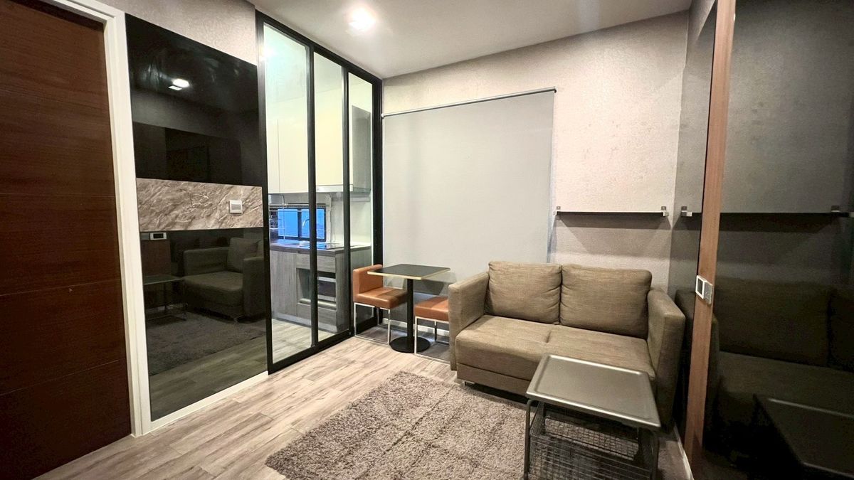 ขายคอนโดรัชดา ห้วยขวาง : 🏢 ขายคอนโด Brown Condo Ratchada 32 ห้องมุม 1 Bedroom Plus 34.82 ตร.ม. เพียง 2.45 ล้าน