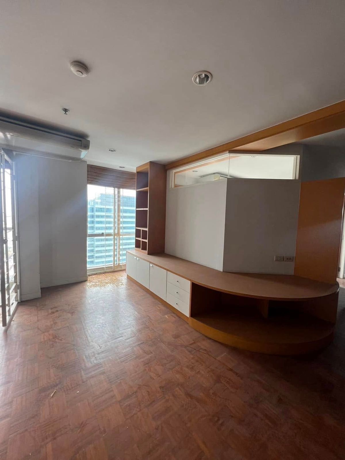 For SaleCondoSilom, Saladaeng, Bangrak : Silom Suite Condominium Condo for sale, price 11,350,000 baht [NCS250904]