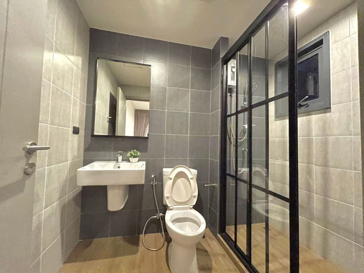 ให้เช่าคอนโดพระราม 9 เพชรบุรีตัดใหม่ RCA : ให้เช่า 📍 The Base Garden Rama 9 📍 ใกล้ APL รามคำแหง เฟอร์นิเจอร์ และ เครื่องใช้ไฟฟ้าครบ 