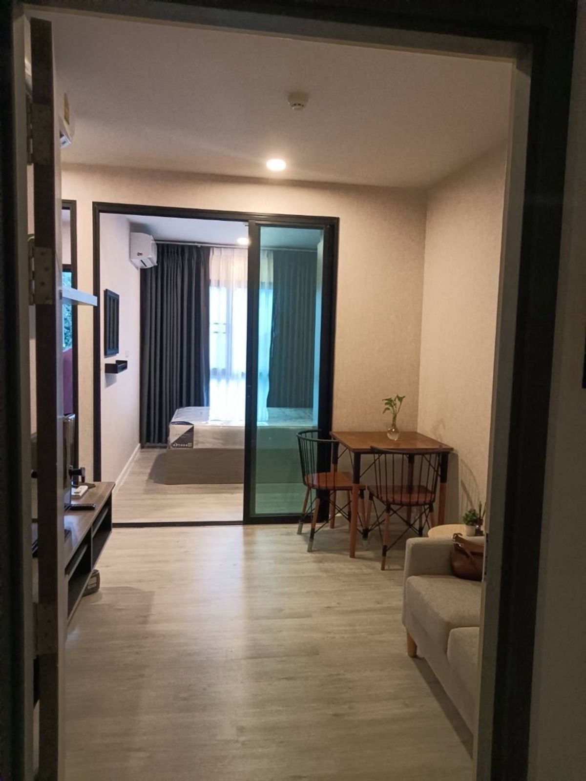 For SaleCondoBangna, Bearing, Lasalle : !! Sell/rent a condo notting hills Sukhumvit 105, beautiful room at the cover