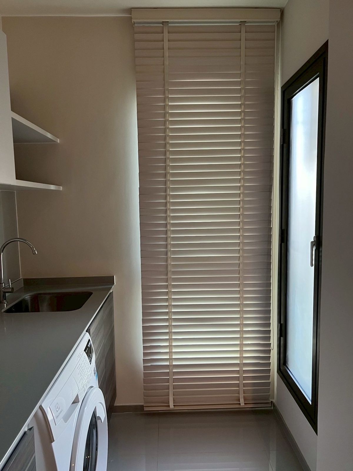 For RentCondoRatchadapisek, Huaikwang, Suttisan : Quick rental Centric Huai Khwang Station Huai Khwang Station 1 Bedroom 1 Bathroom (Special price)