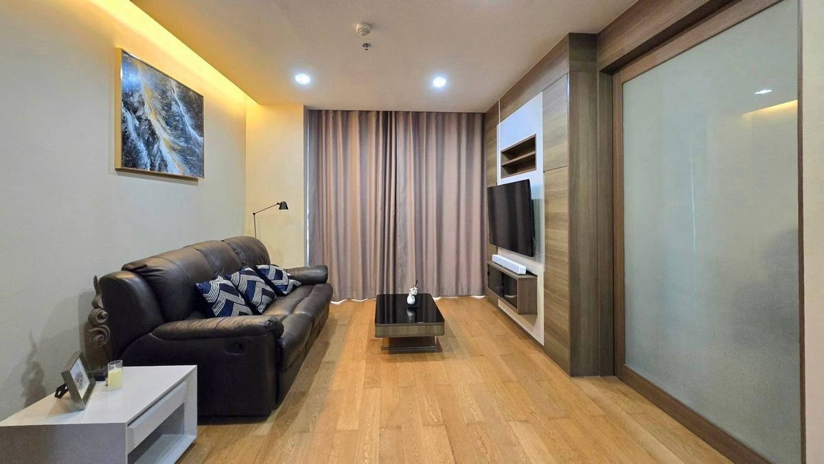 For SaleCondoSathorn, Narathiwat : The Address Sathorn 1Bedroom 56SQ.M Clear View Contact 0849792464