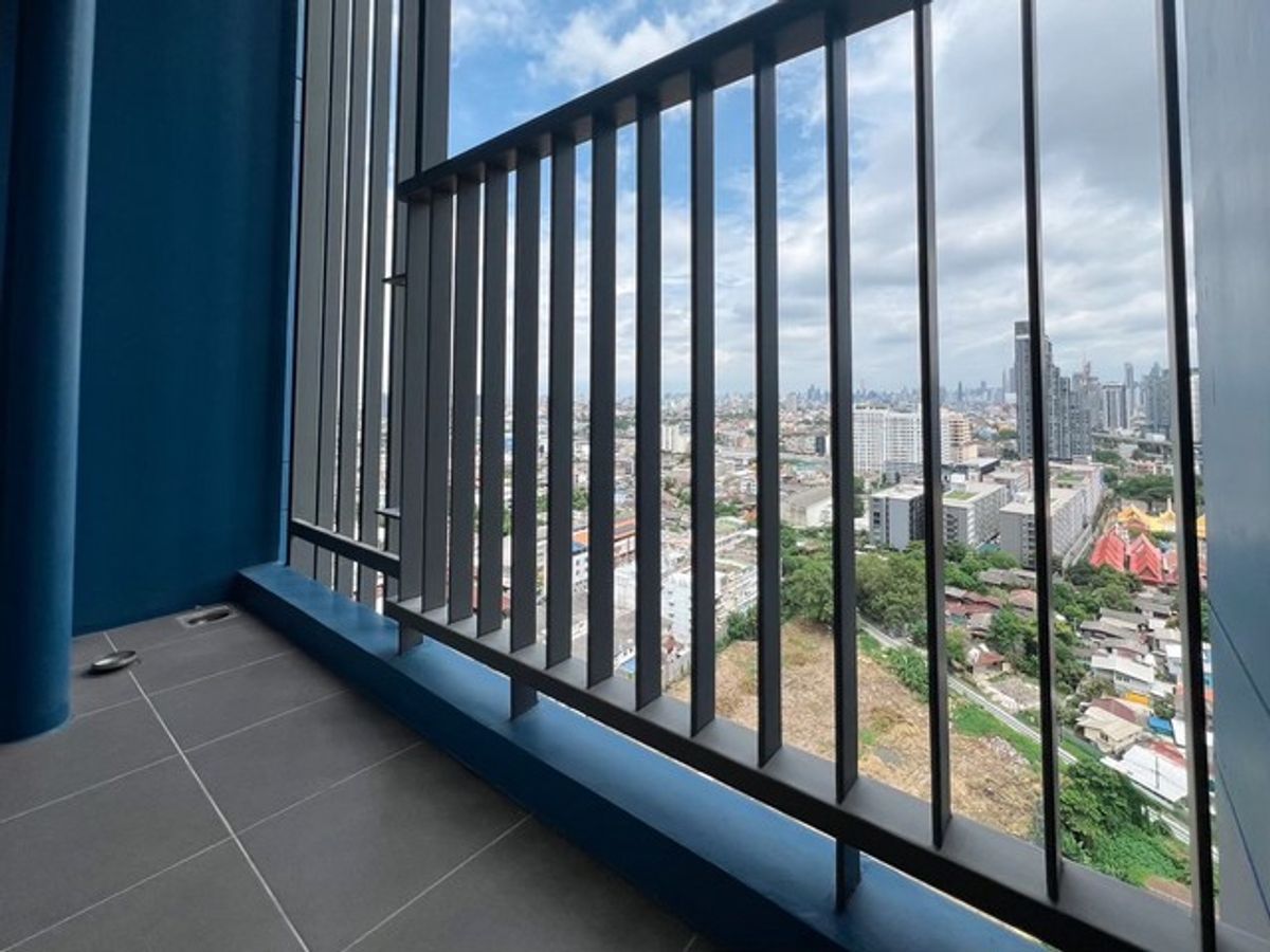 For RentCondoThaphra, Talat Phlu, Wutthakat : Rent Metro Sky Sathorn-Wutthakat, 22nd floor, size 28.18 sqm.