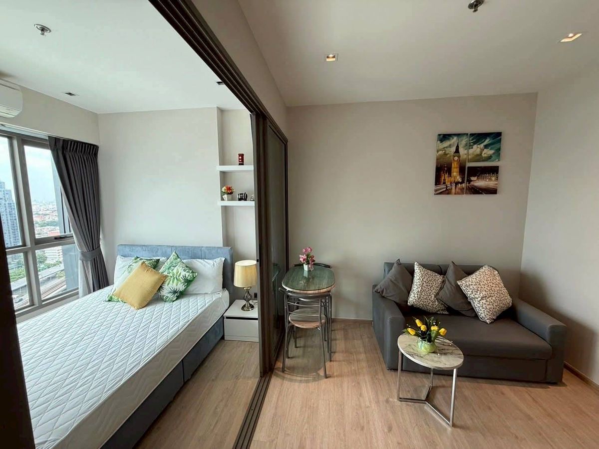 ให้เช่าคอนโดท่าพระ ตลาดพลู วุฒากาศ : ★ Whizdom Station Ratchada-Thapra★ 28 ตรม.,ชั้น 23 (1 ห้องนอน 1 ห้องน้ำ), ★ใกล้ BTS ตลาดพลู ★ใกล้เดอะมอลล์ ท่าพระ, บิ๊กซี,และตลาดพลู★ สิ่งอำนวยความสะดวกมากมาย★ เครื่องใช้ไฟฟ้าครบครัน★ 