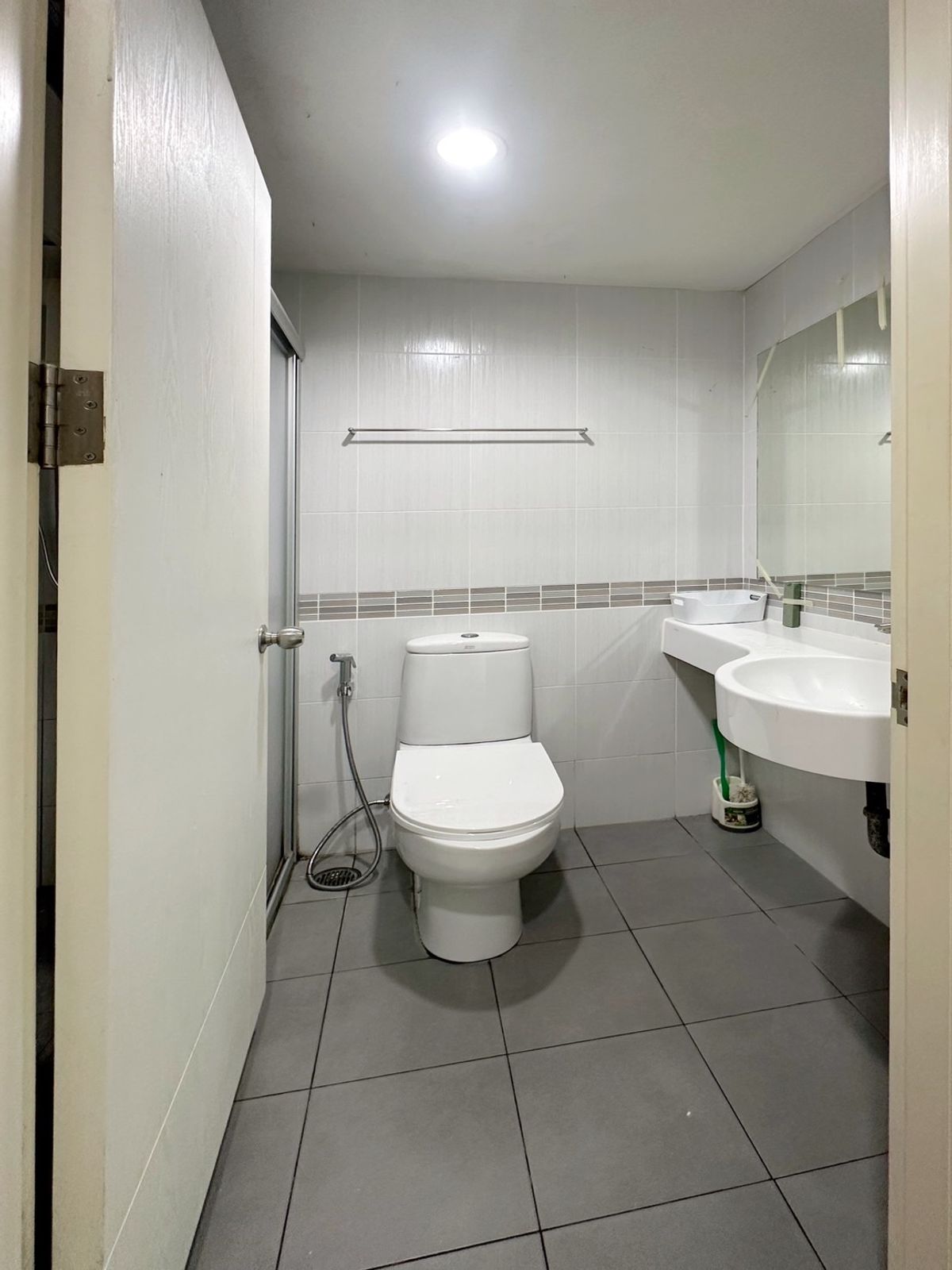 ขายคอนโดพัฒนาการ ศรีนครินทร์ : 📣📣 คอนโดราคาพิเศษ !!! ลุมพินี เพลส ศรีนครินทร์ - หัวหมาก สเตชั่น ตกแต่งสไตล์ Mid Century Modern ผ่อนเริ่มต้นเพียง 1,xxxx บาท