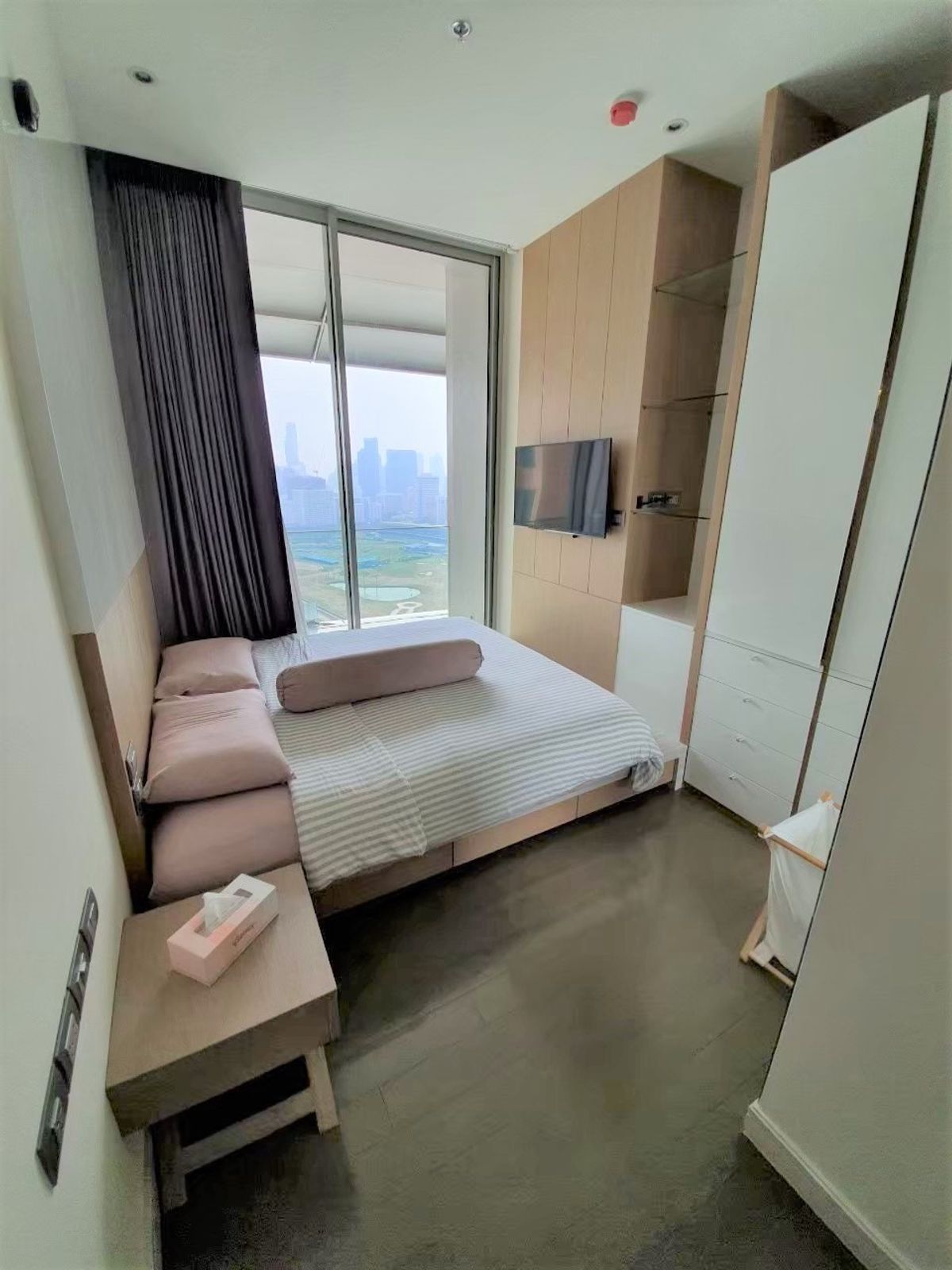For RentCondoWitthayu, Chidlom, Langsuan, Ploenchit : !! Beautiful room for rent, Magnolias Ratchadamri Boulevard, near BTS Ratchadamri