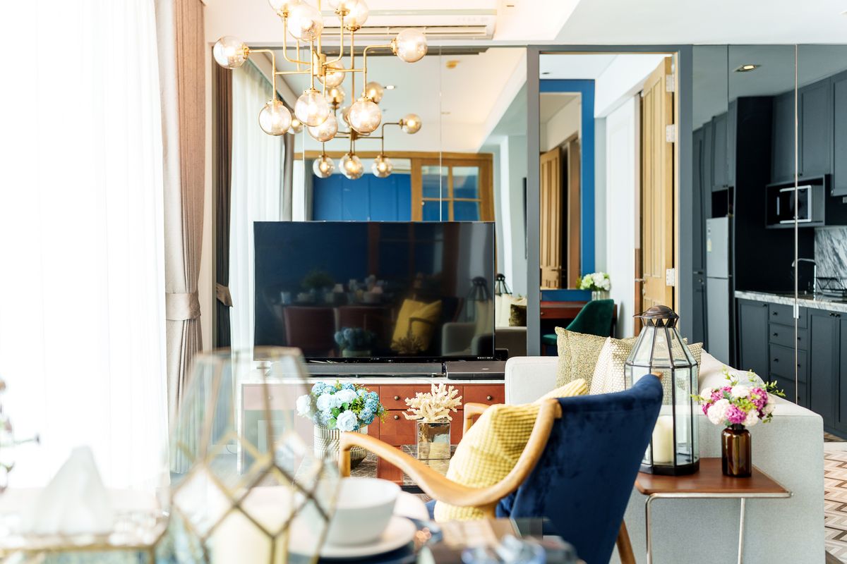 คอนโดพัทยา บางแสน ชลบุรี สัตหีบ : ขาย 2 ห้องนอน โอกาสเป็นเจ้าของบ้านตากอากาศในรีสอร์ท 5 ดาวบนหาดส่วนตัวที่เงียบสงบ ใกล้สิ่งอำนวยความสะดวก พร้อมตกแต่งสไตล์ลอฟท์