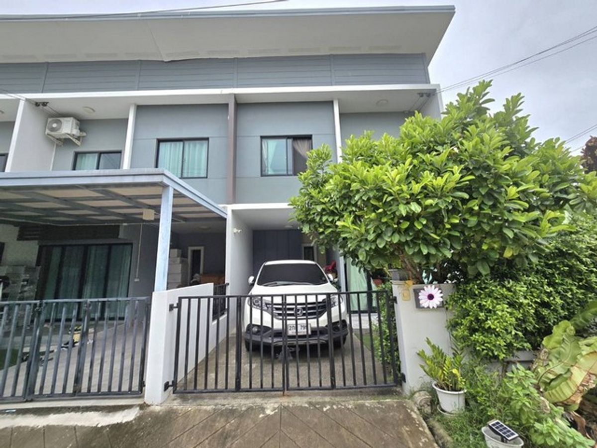 ให้เช่าทาวน์โฮมบางนา แบริ่ง ลาซาล : ให้เช่า ทาวน์โฮม2ชั้น 35ตรว.วงแหวน บางนา ใกล้เมกาบางนา ฝั่งขาเข้ากรุงเทพฯ