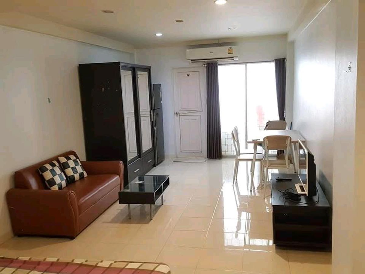 ให้เช่าคอนโดสมุทรปราการ สำโรง : the color living 34 ตรม. 
สี่แยกเทพารักษ์ 