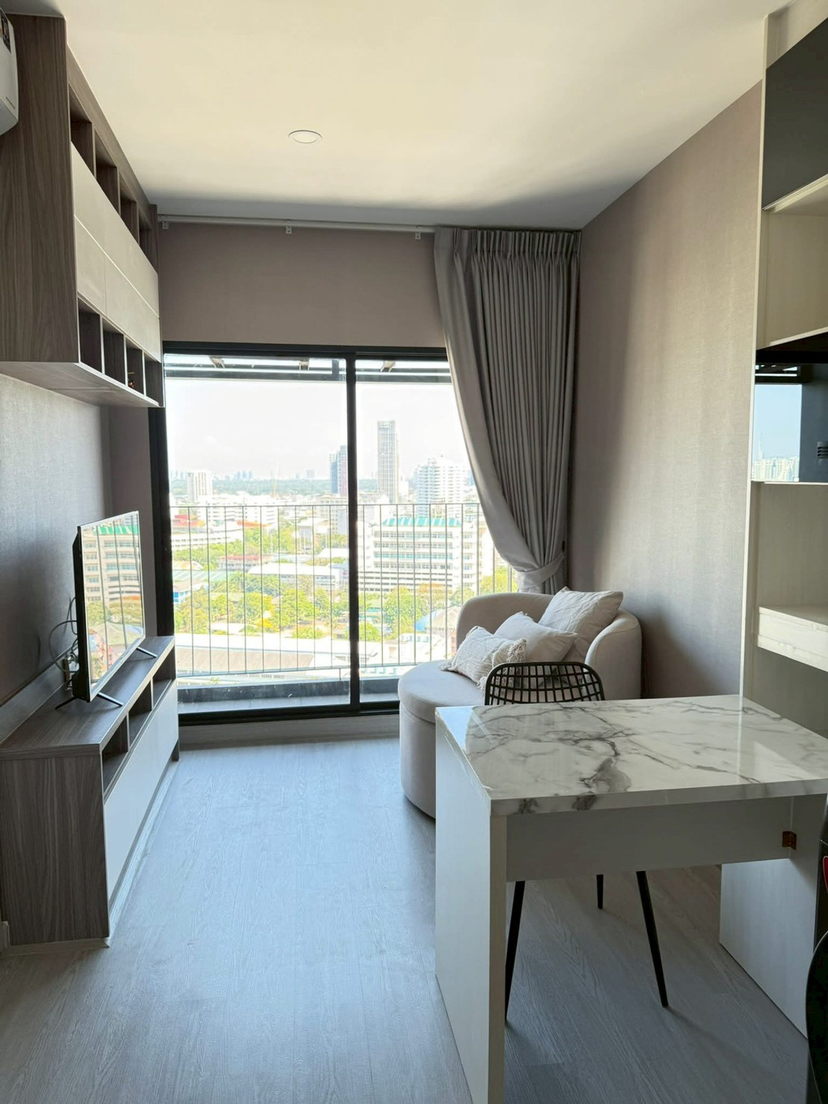 ให้เช่าคอนโดสาทร นราธิวาส : KnightsBridge Prime สาทร 25 ตรม. ชั้น 23 วิวเมืองฝั่งสาธร 1ห้องนอน 1ห้องน้ำ ★-เครื่องใช้ไฟฟ้าครบ★ที่จอดรถ1คัน Auto Parking★