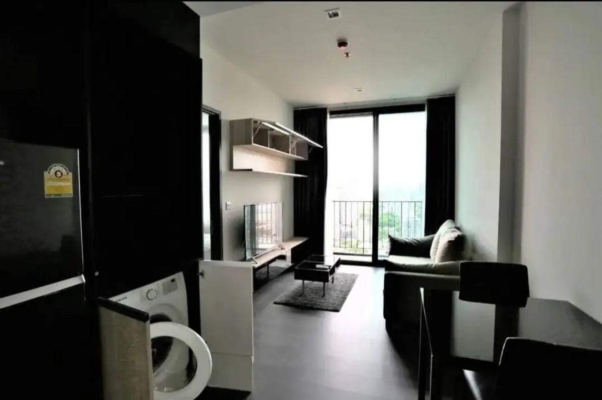 CondoSukhumvit, Asoke, Thonglor : For Sale / Rent 1 Bedroom Edge Sukhumvit 23 Condominium Fully Furnished & Ready to Move In