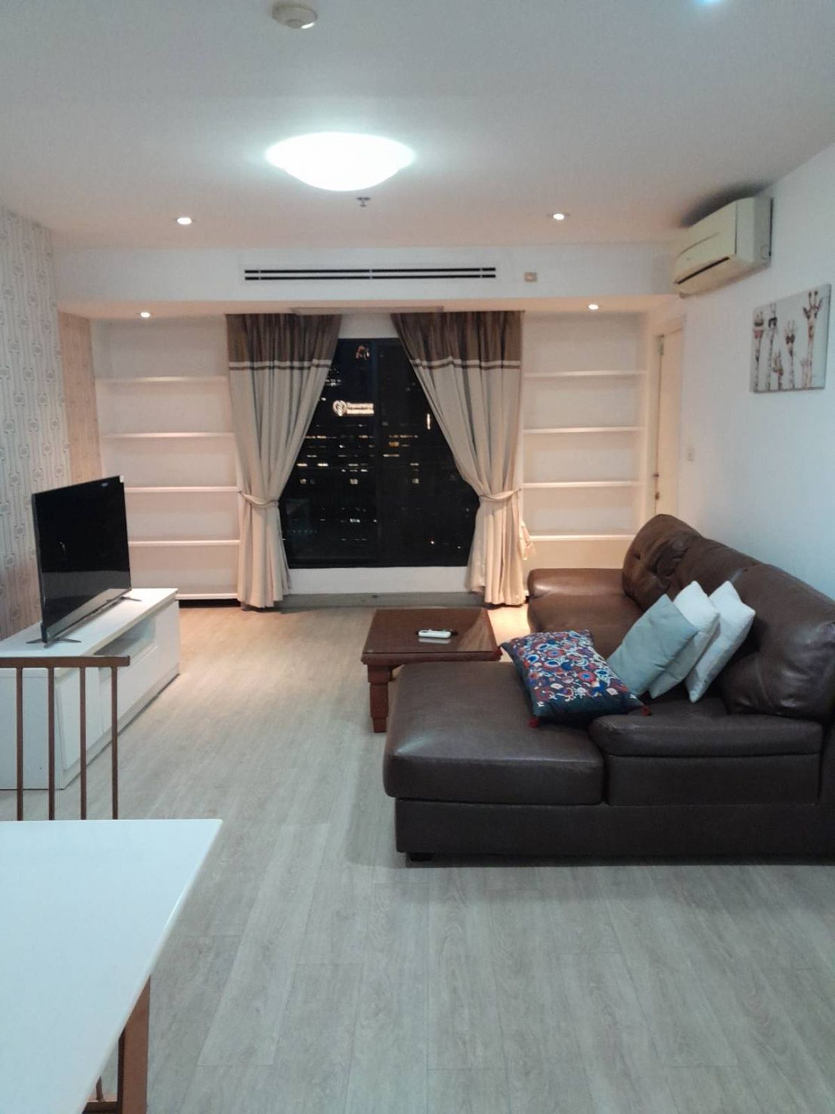 ให้เช่าคอนโดนานา : For rent condo Liberty Park 2 Beds fully furnished (S15-25540)