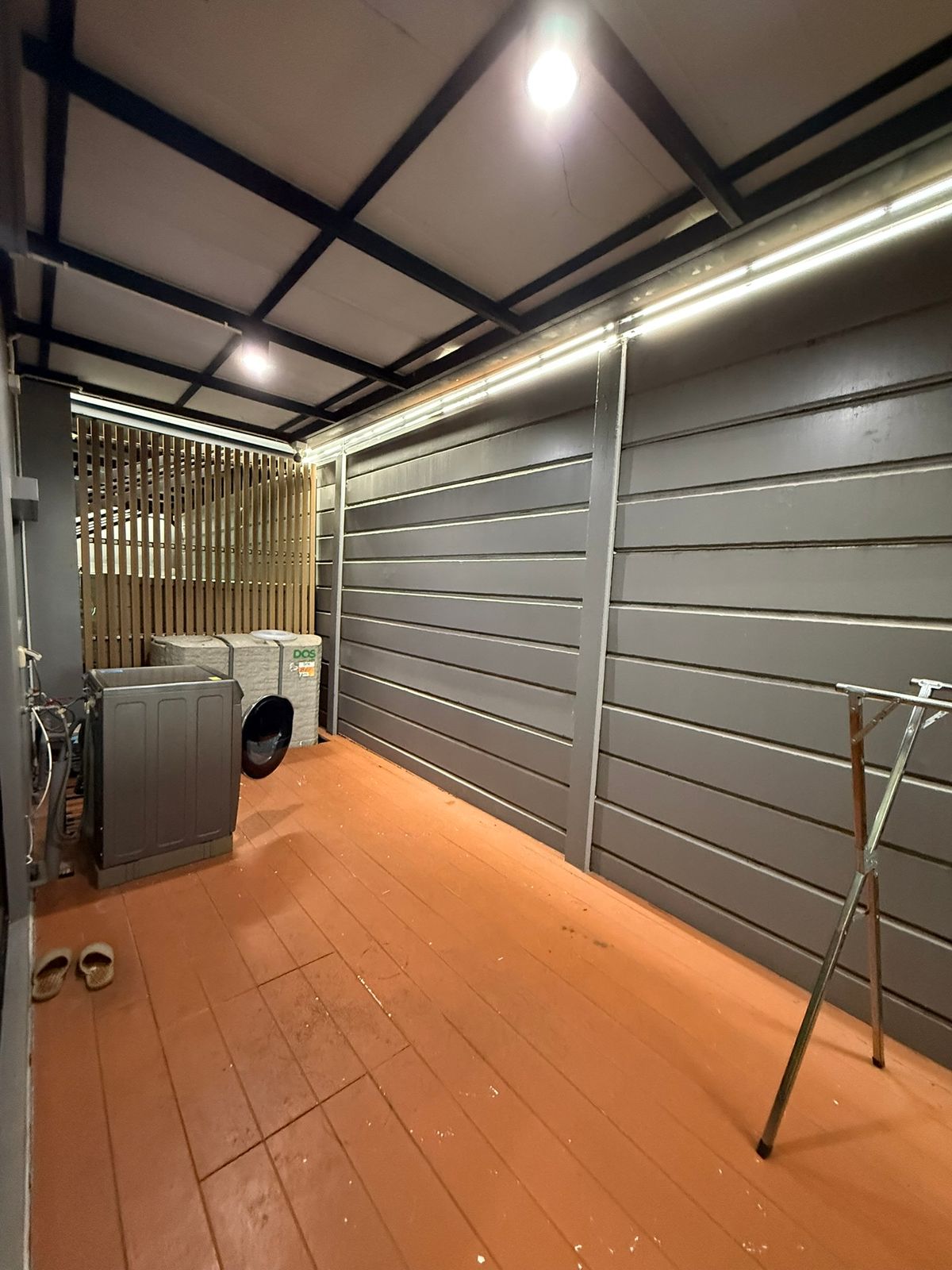 ขายทาวน์โฮมพัฒนาการ ศรีนครินทร์ : ขายด่วน พร้อมผู้เช่า ทาวน์โฮมหรู  Nirvana Define Srinakarin-Rama 9 : เนอวานา ดีฟายน์ ราคาดีที่สุดในโครงการ ทาวน์โฮมหรู Type C, 3 ชั้นครึ่ง ใช้งานน้อยมาก แต่งเพิ่มเติมไป กว่า 2 ล้านบาท ผู้เช่า 65,000 บาท เพิ่งทำสัญญาเดือนแรก 