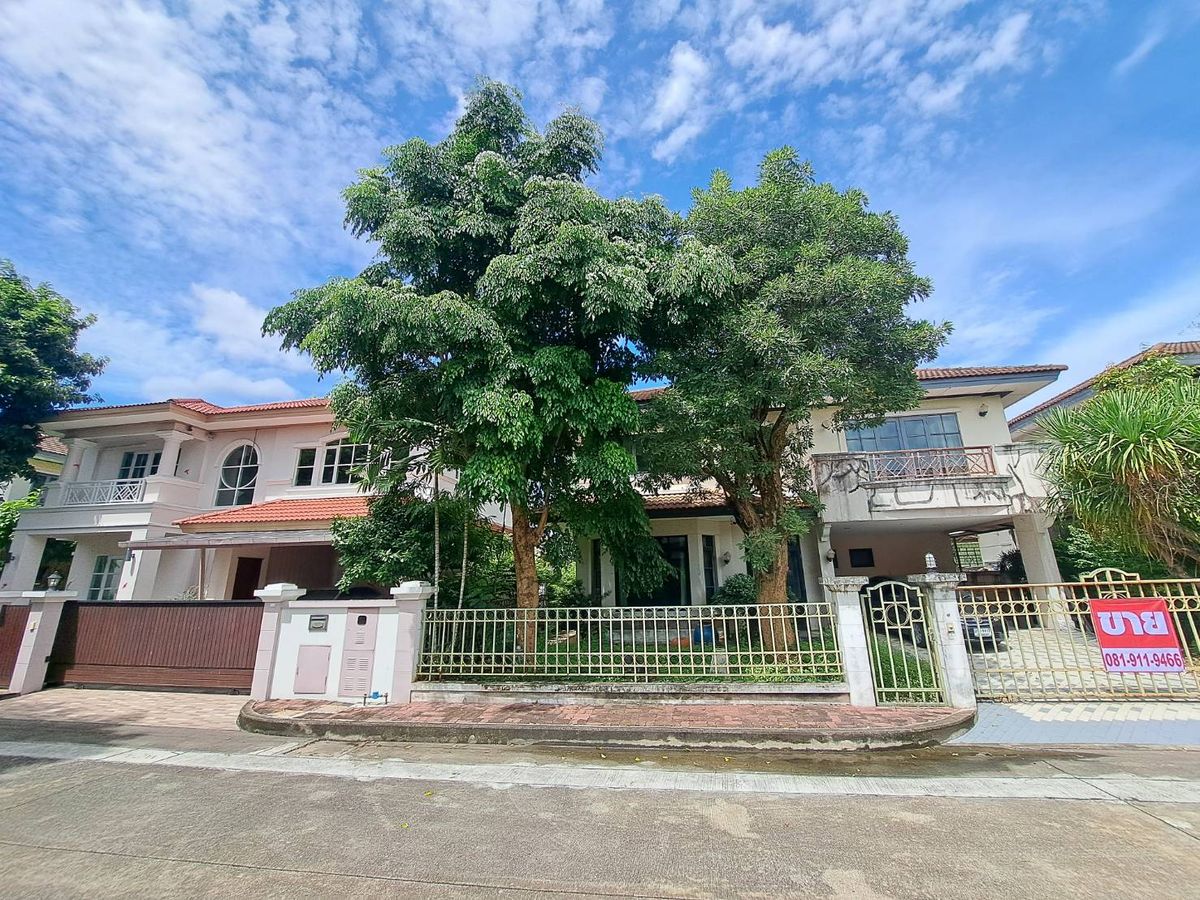 ขายบ้านบางซื่อ วงศ์สว่าง เตาปูน : ขายบ้าน ราคาดี เดินทางสะดวก พื้นที่กว้างขวาง ปลอดภัย ร่มรื่น ไร้เสียงรบกวนจากการจราจร 