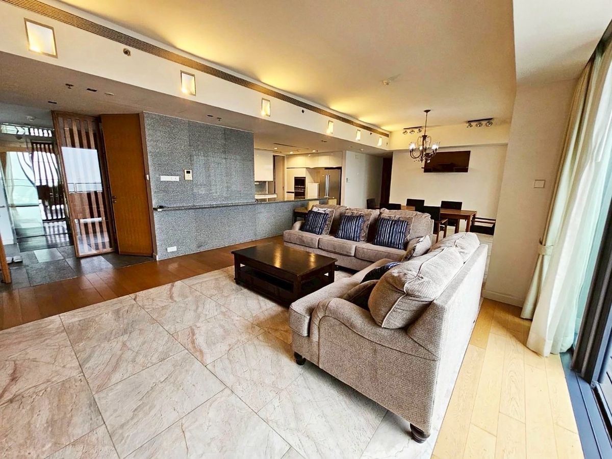 For RentCondoSathorn, Narathiwat : The Met Sathorn 3.5bedrooms 3Bathrooms 120K🔥 River View ✨