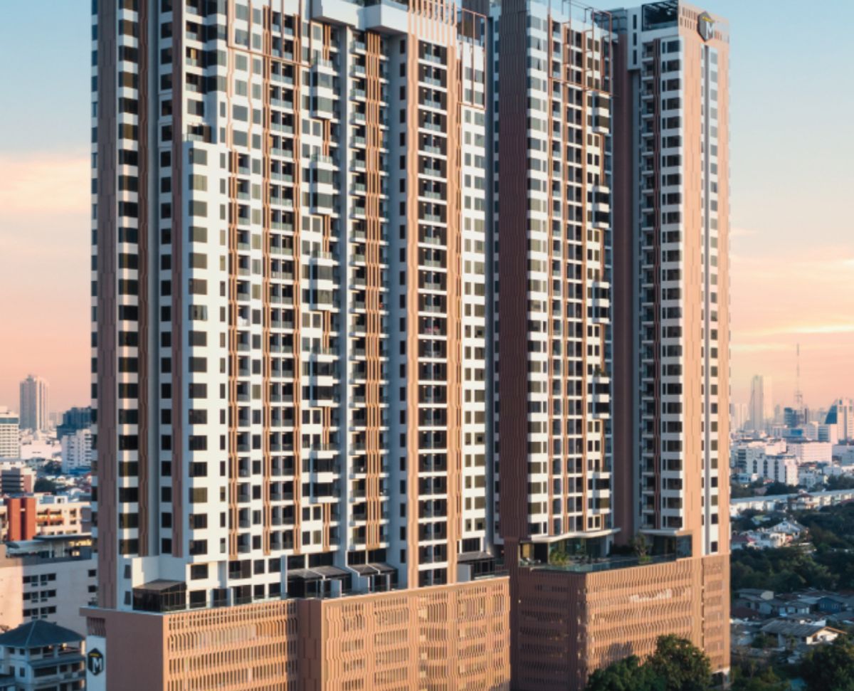 For SaleCondoSapankwai,Jatujak : 💥Don ' T Miss💥 Urgent sale!  M Jatujak 1Bed in a good direction, good position, not very high, ready to stay, suitable for the dog, mother, cat, the most because the central bang is very bang. There is a space for the children to walk comfortably. In