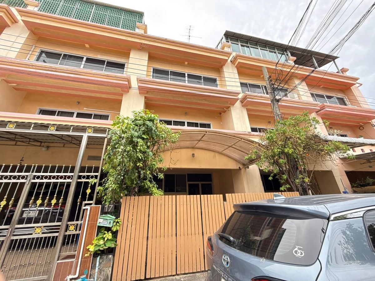 ให้เช่าทาวน์โฮมบางนา แบริ่ง ลาซาล : บ้านให้เช่า หมู่บ้านนภาลัย บางนา 🚊 จดบริษัทได้ / KP002