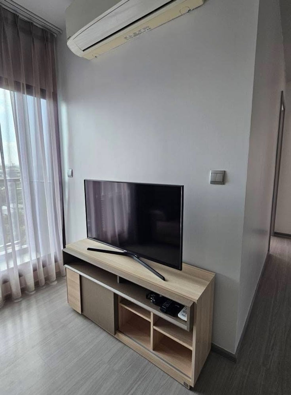 For RentCondoOnnut, Udomsuk : For rent at Life Sukhumvit 62, high floor, beautiful view, 2 bedrooms, 1 bathroom, 50 sq.m., price 25,000 baht.