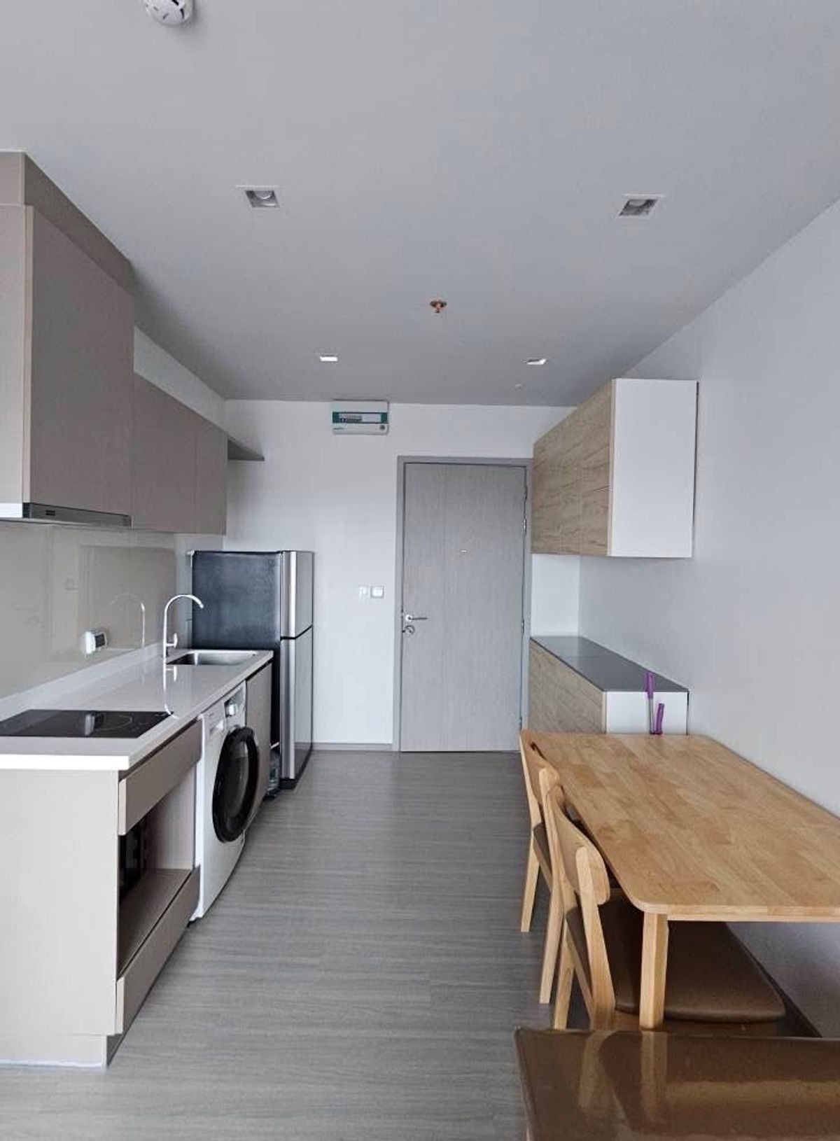 For RentCondoOnnut, Udomsuk : For rent at Life Sukhumvit 62, high floor, beautiful view, 2 bedrooms, 1 bathroom, 50 sq.m., price 25,000 baht.