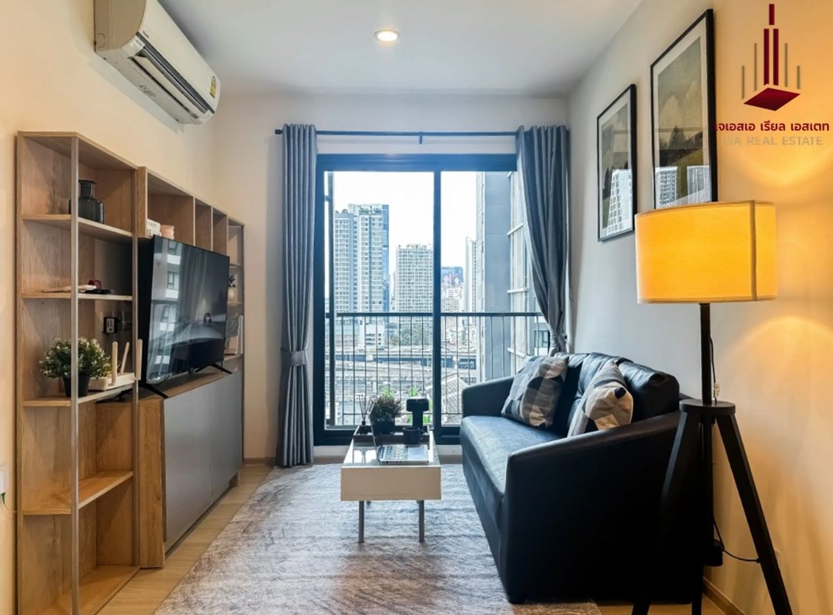 For RentCondoRama9, Petchburi, RCA : ✨ For Rent: Life Asoke Condo ✨ 💰 ONLY 50,000 THB/Month