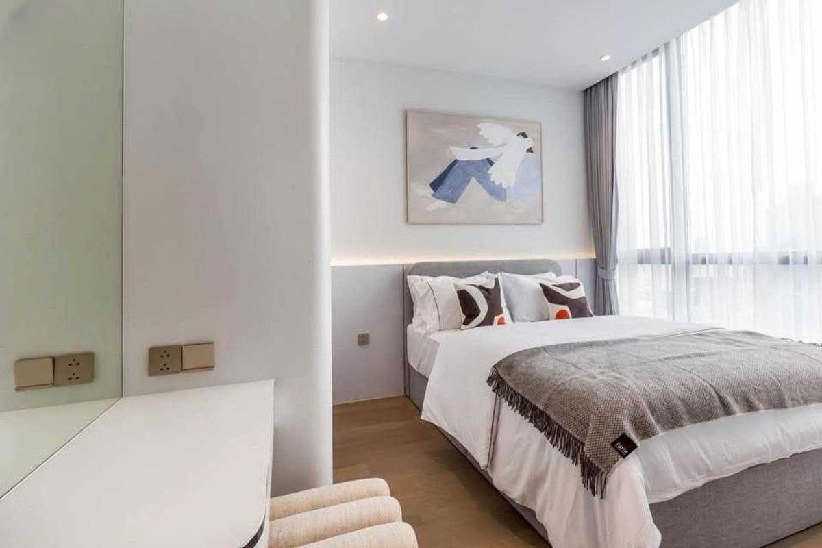CondoSathorn, Narathiwat : ST210 For Sale / Rent: Supalai ICON Sathorn | Spacious 3-Bedroom on High Floor with Modern Design