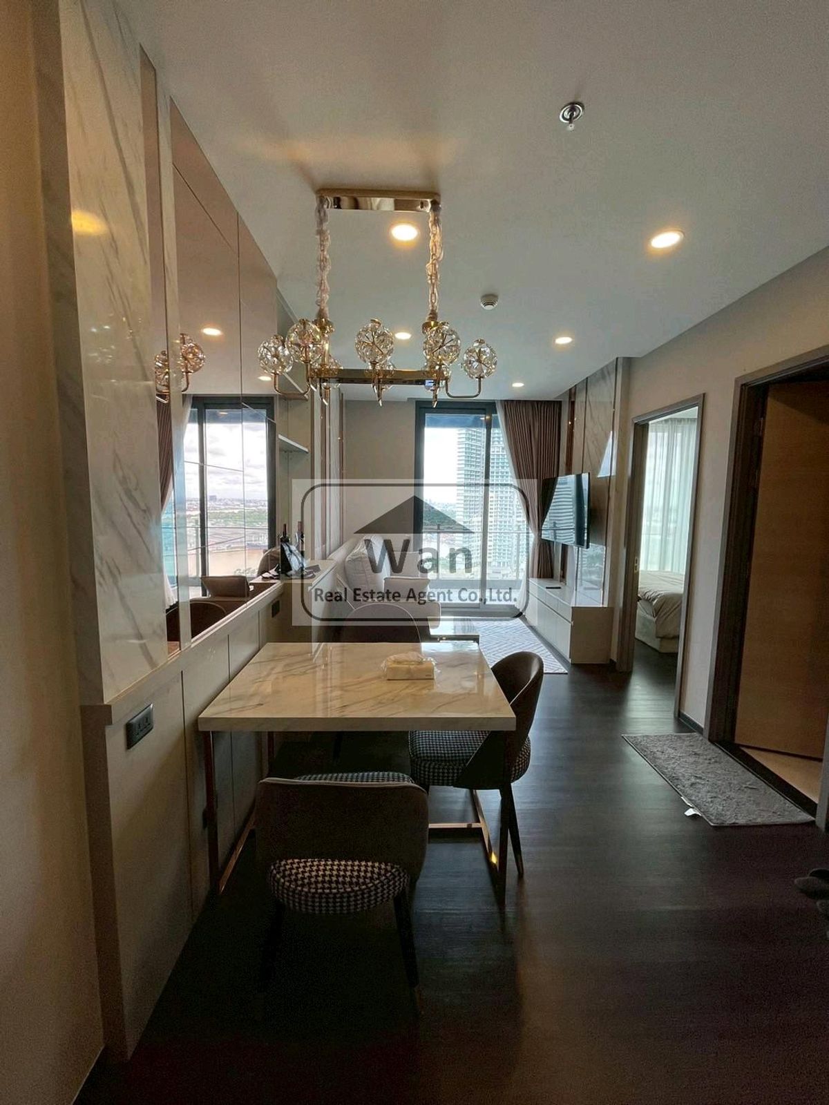 ให้เช่าคอนโดพระราม 3 สาธุประดิษฐ์ : ให้เช่า sapphire Luxurious Condominium rama3 ขนาด 45 ตร.ม ชั้น 26 ตกแต่งสวยสุด