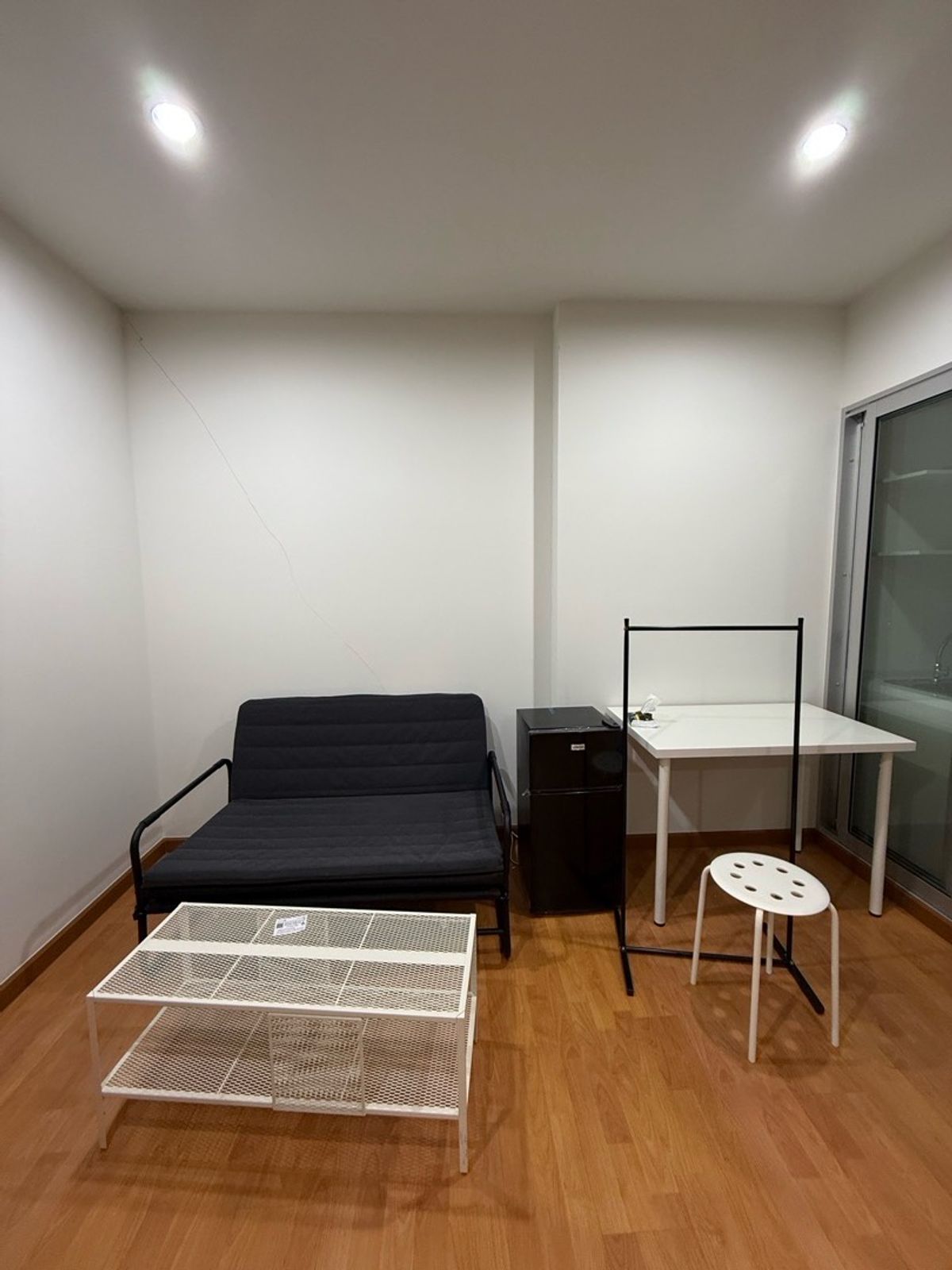 For RENT CONT CONDO THE PRESIDENT SAMUTPRAKAN NEXT TO BTS PhRAEK SA Loading...