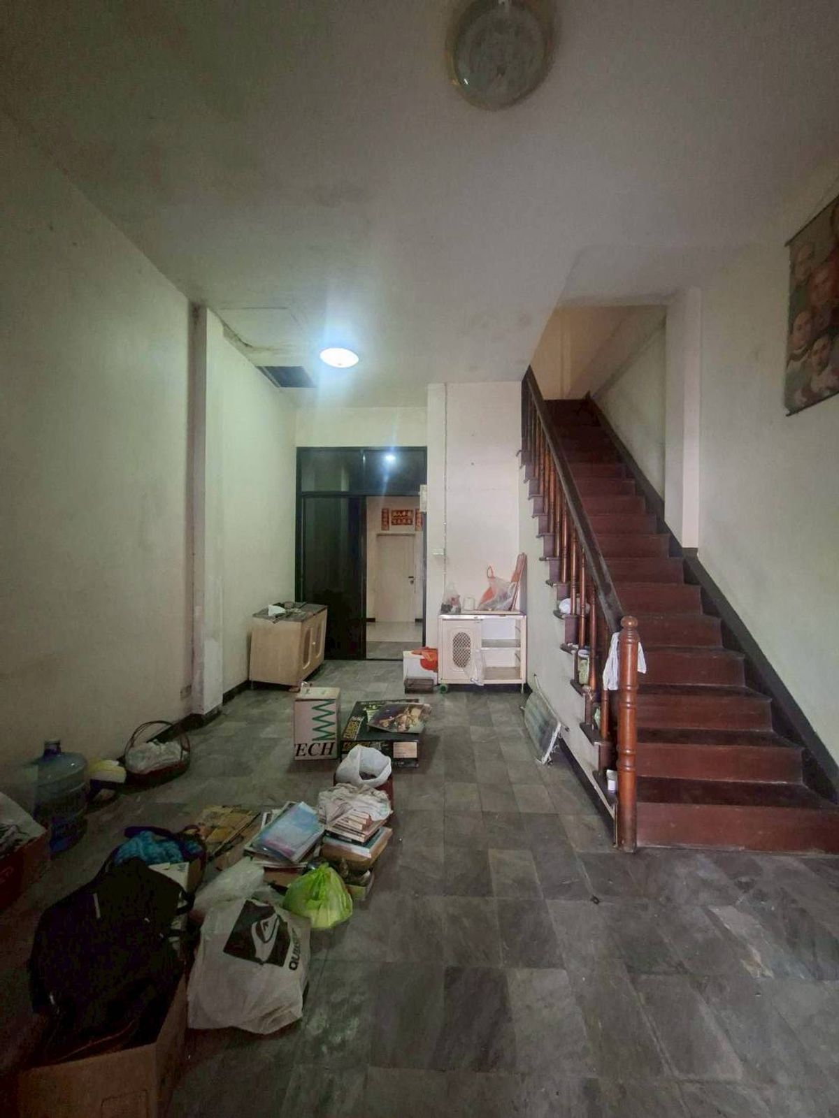 ขายทาวน์โฮมลาดกระบัง สุวรรณภูมิ : ขายด่วนทาวน์โฮม 3 ชั้น หมู่บ้านสวนหลวงโฮมเพลส เฉลิมพระเกียรติ ร.9 ซอย 30 (N.1854)