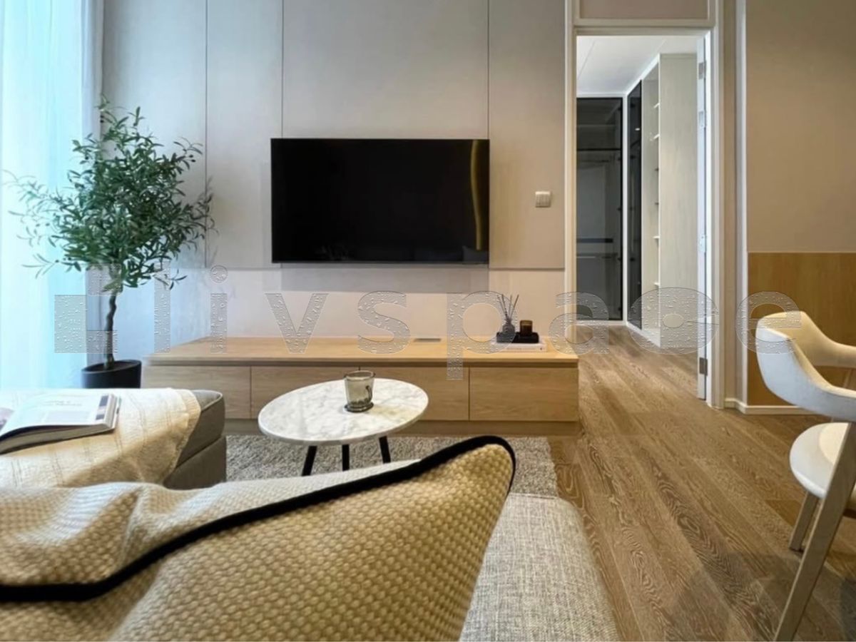 ขายคอนโดวิทยุ ชิดลม หลังสวน : ▚ LB120ツ สำหรับขาย Muniq Langsuan โครงการ Pet-Friendly 1 ห้องนอน วิวสวนลุม ขายพร้อมผู้เช่า ราคาพิเศษ ⭐