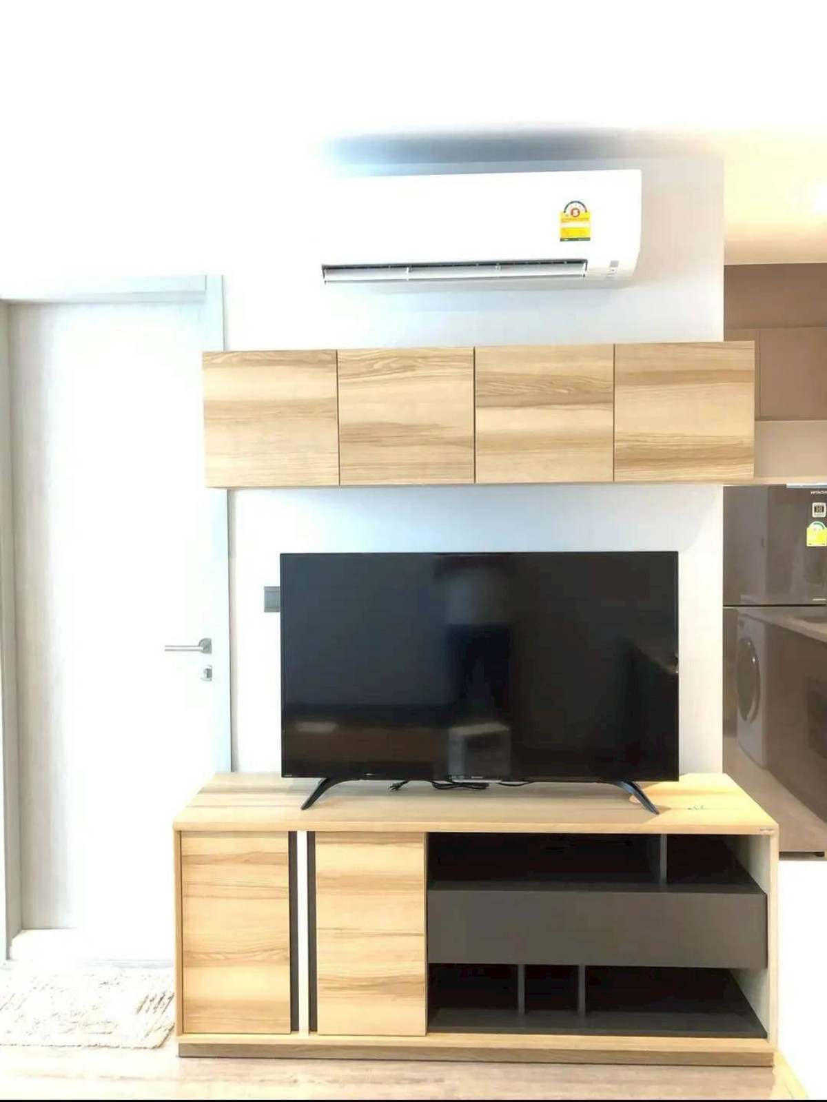 For RentCondoSukhumvit, Asoke, Thonglor : ✨ GT15815 | Condo Rhythm Ekkamai, convenient travel, near BTS, there is a shuttle, beautiful room, fully furnished, ready to move in!!
