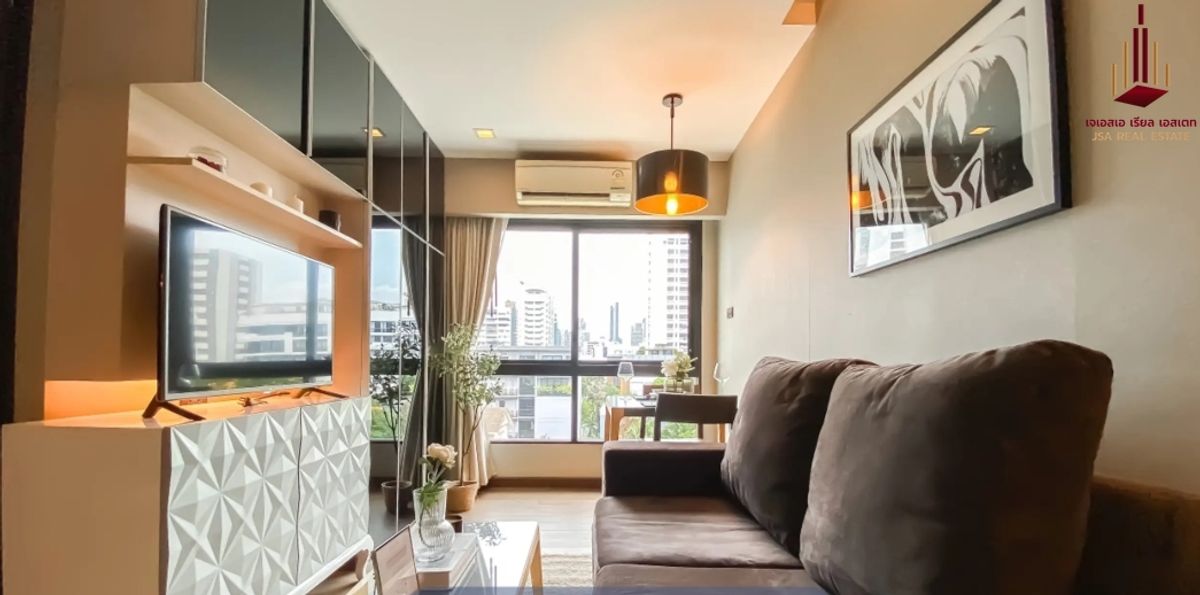 For RentCondoSukhumvit, Asoke, Thonglor : ✨ For Rent: Tidy Thonglor Condo ✨ 💰 ONLY 24,000 THB/Month