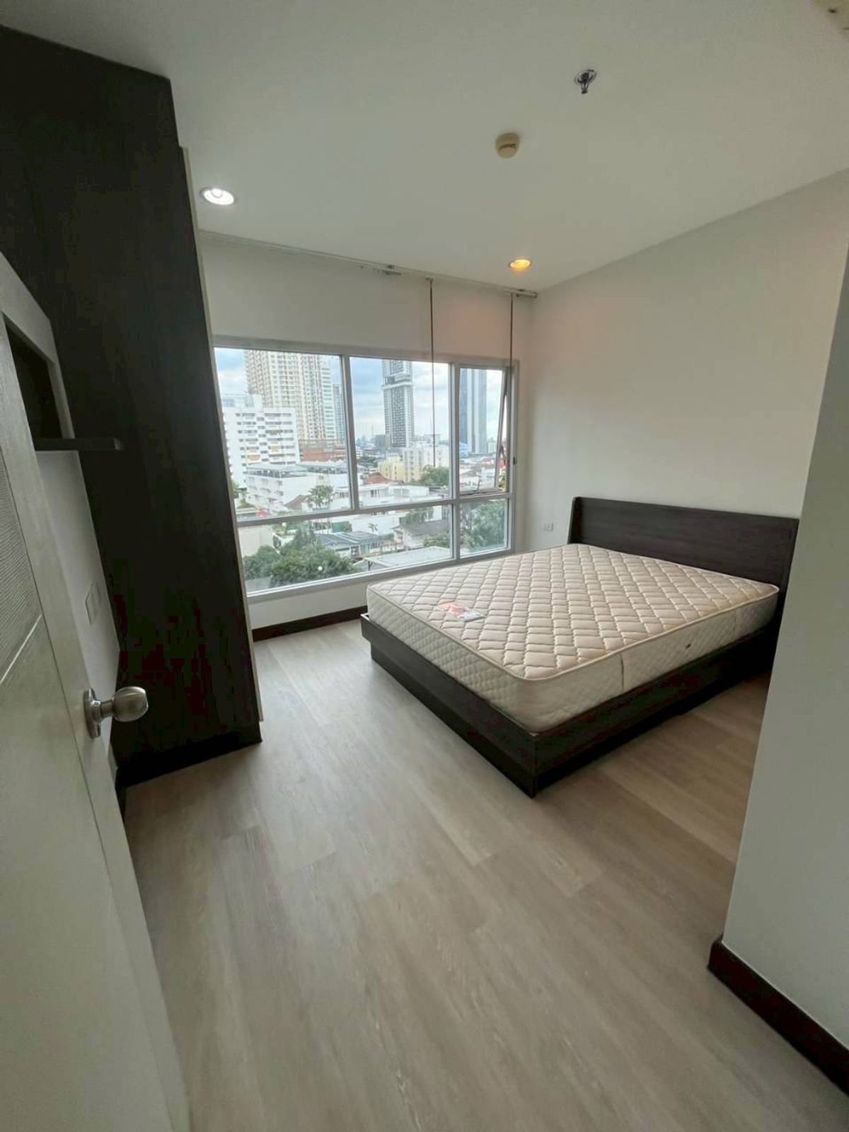 ให้เช่าคอนโดสาทร นราธิวาส : !! ห้องสวย ให้เช่าคอนโด Centric Sathorn-Saint Louis (เซ็นทริค สาทร-เซ็นต์หลุยส์) ใกล้ BTS สุรศักดิ์